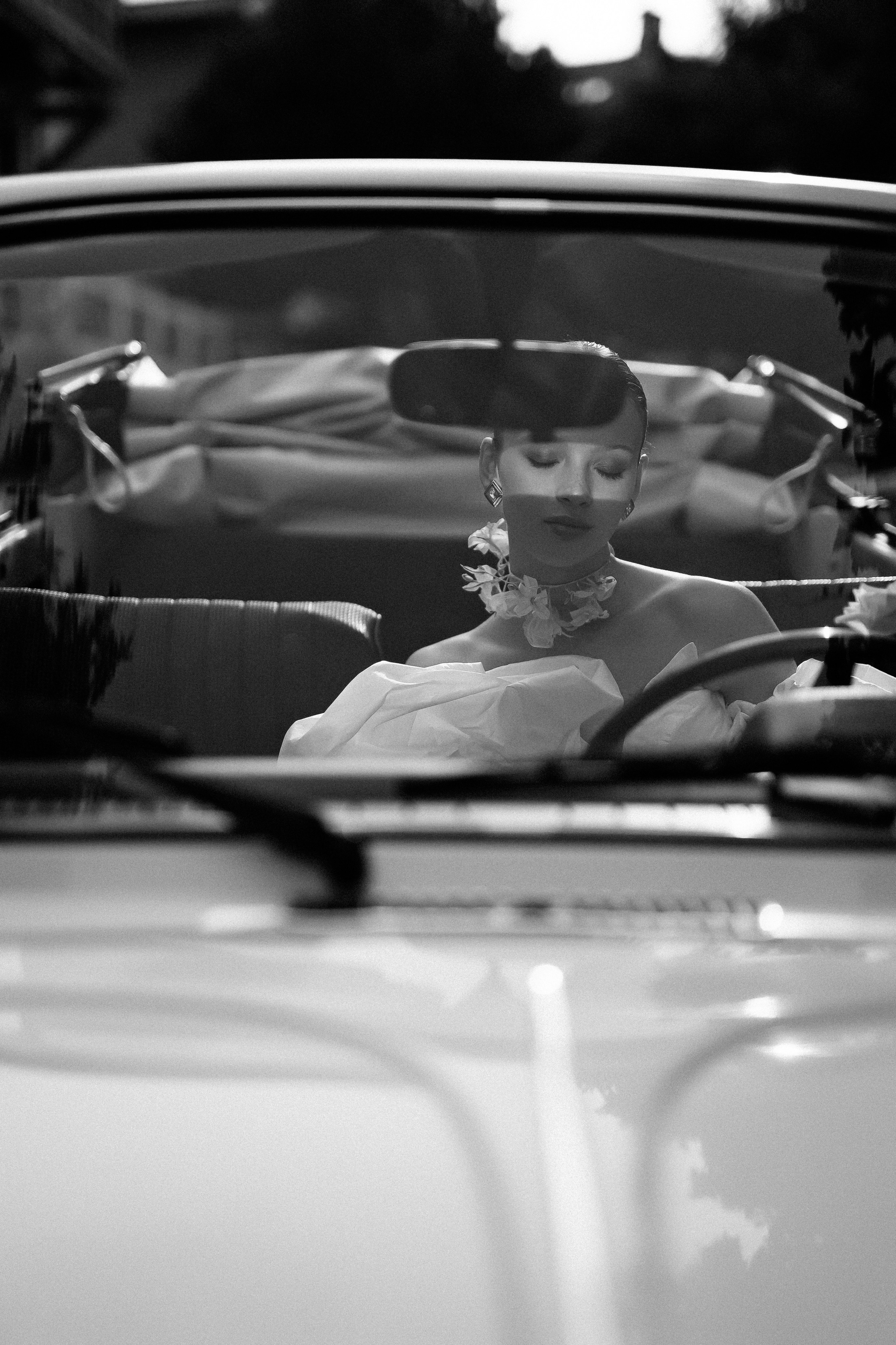 Intimate wedding in Italy / Lake Como. Wedding photographer Como Lake, Italy
