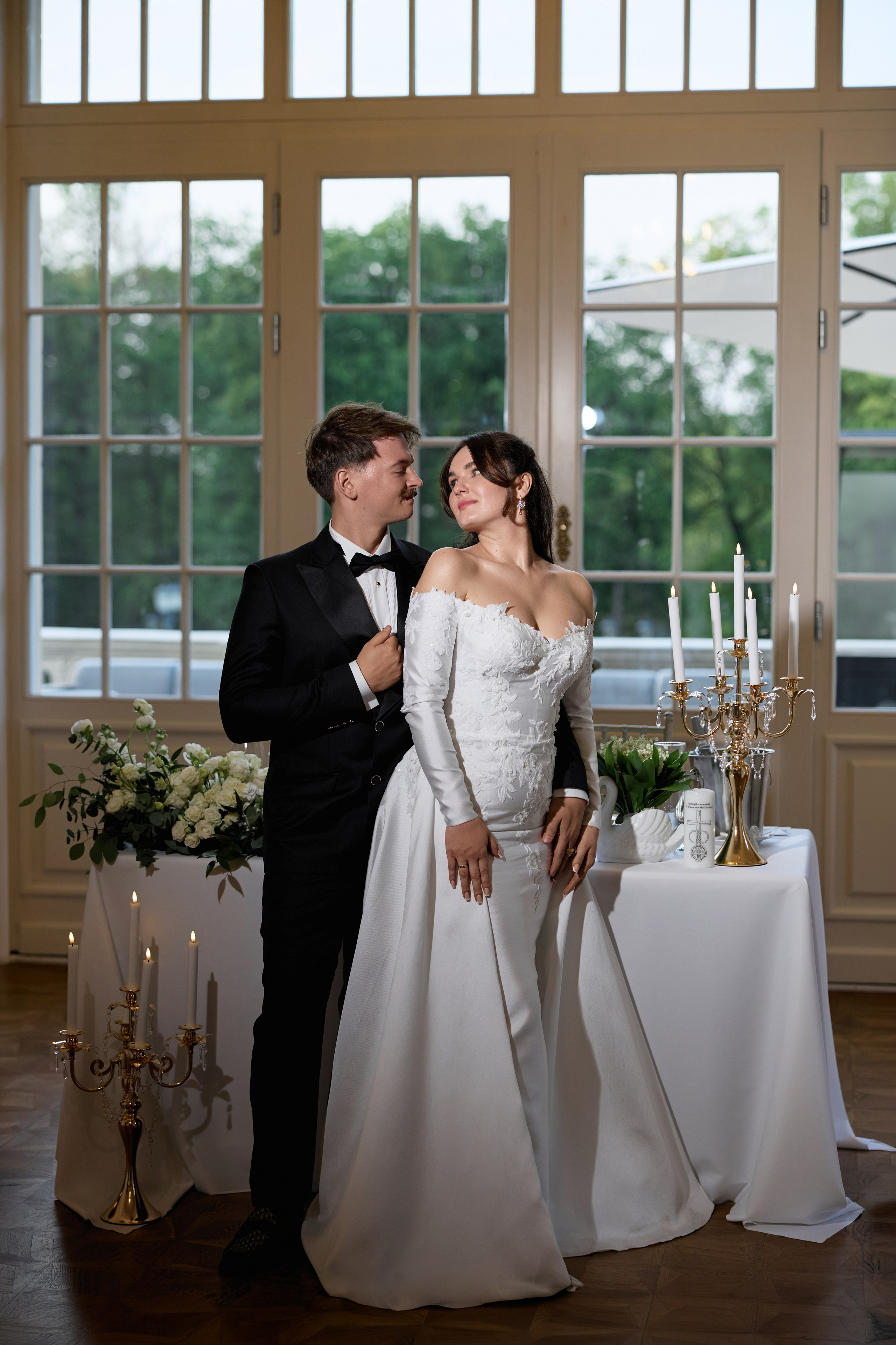 Wiktoria & Kacper. Pałac Goetz. Fotograf ślubny i rodzinny w Krakowie Yana Klymova