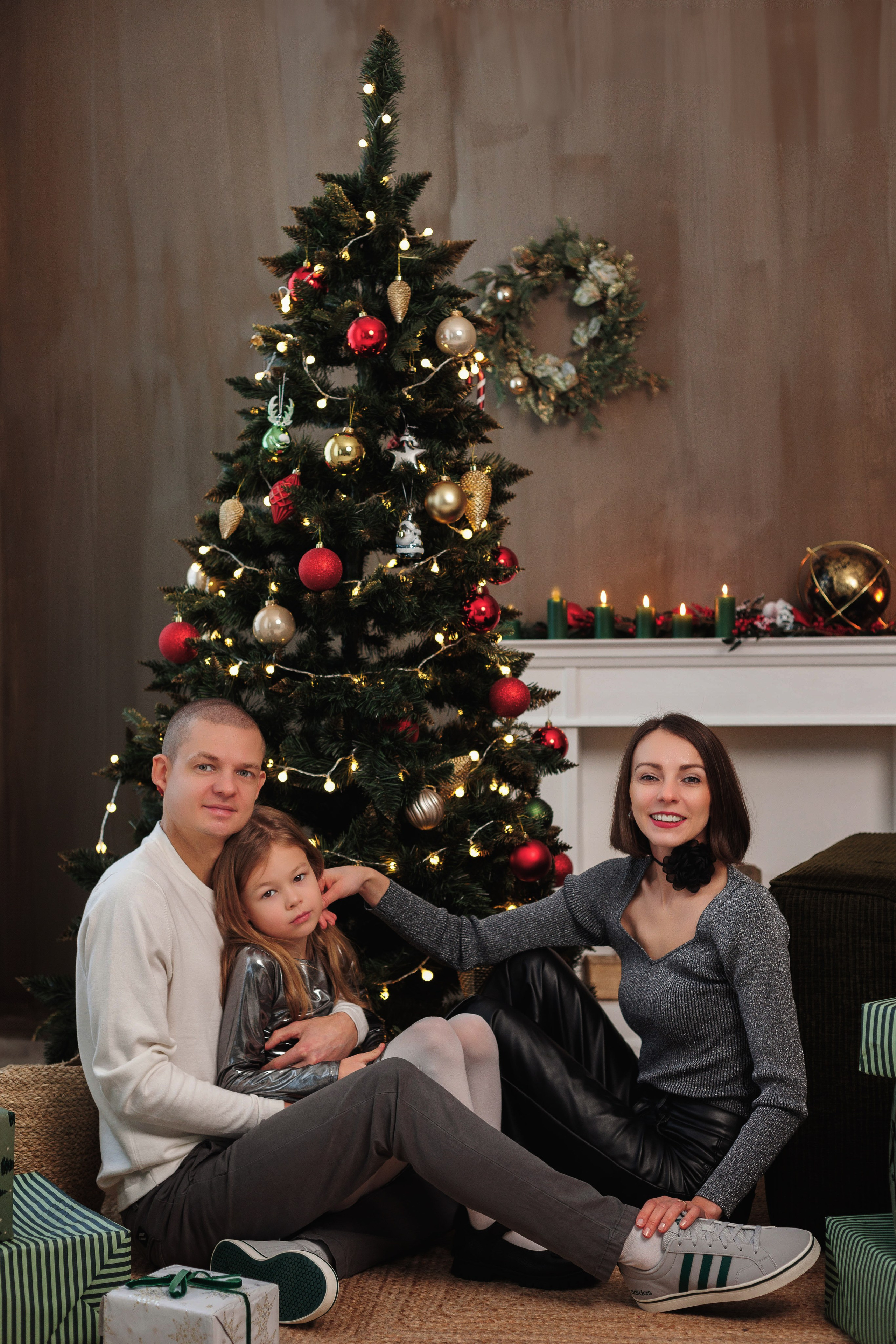 Семейная фотосессия в студии Вильнюса. Семейный и детский фотограф в Вильнюсе Светлана Наумова