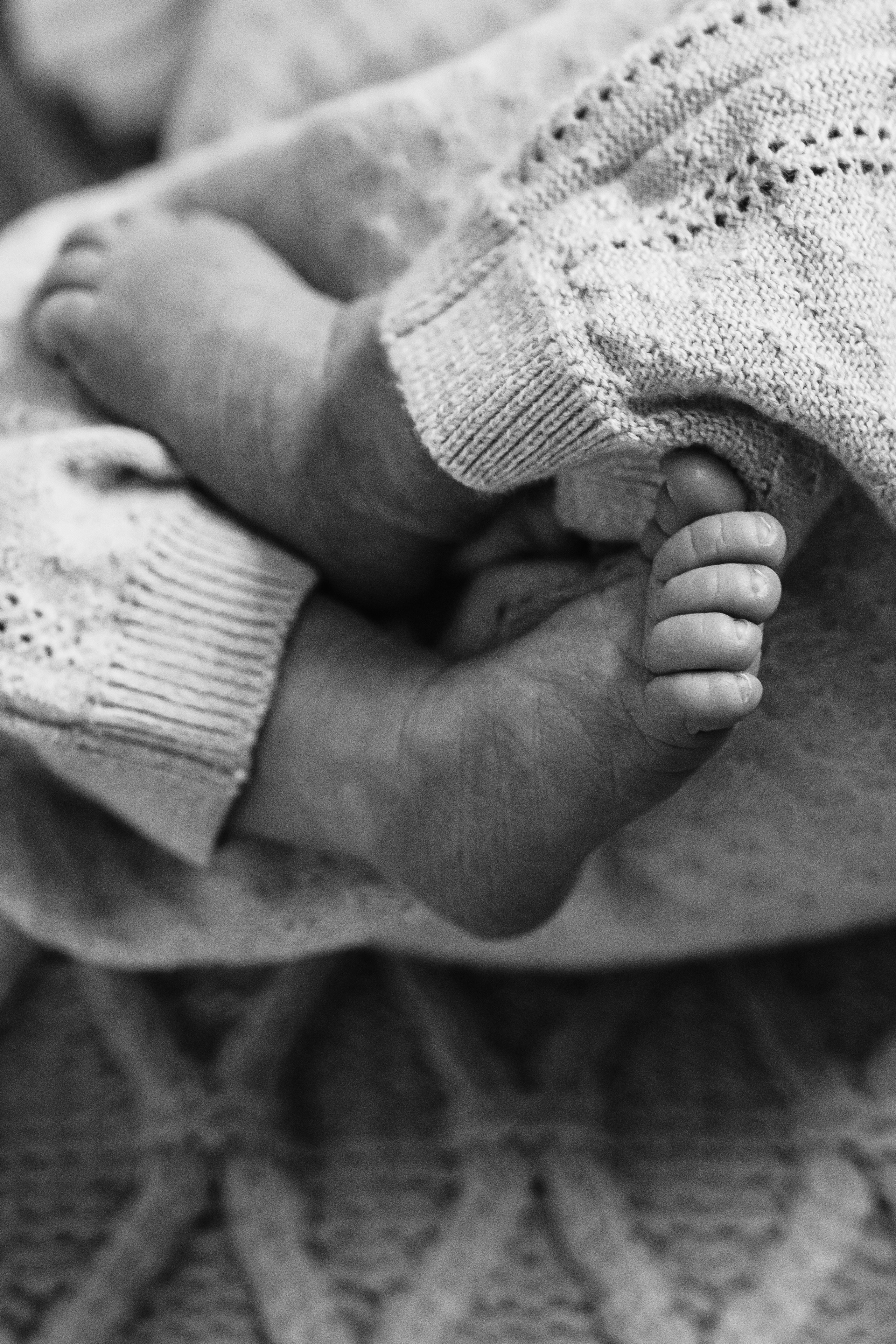 Newborn in-home photo session. Newcastle Upon Tyne Photographer Yana Balatskaya