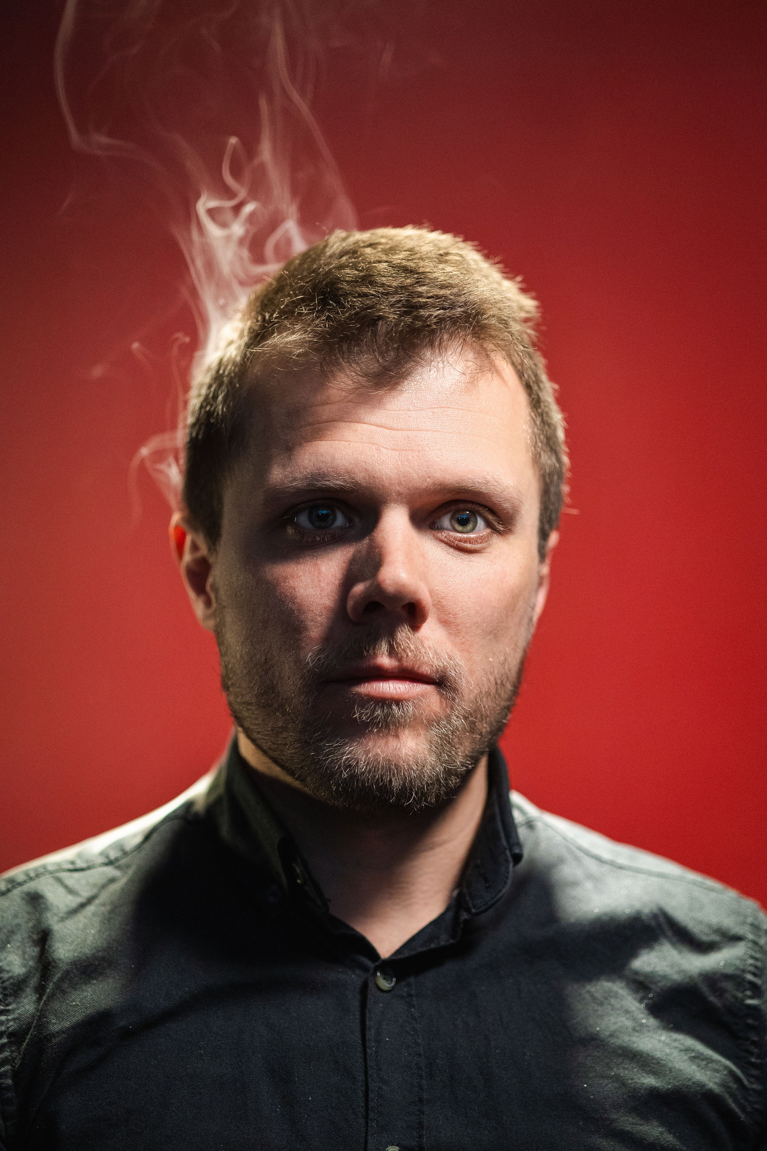 Dan Murzea. Daniel Cioc - Fotograf profesionist în București, specializat în evenimente, nunta, botez, corporate, portret și boudoir