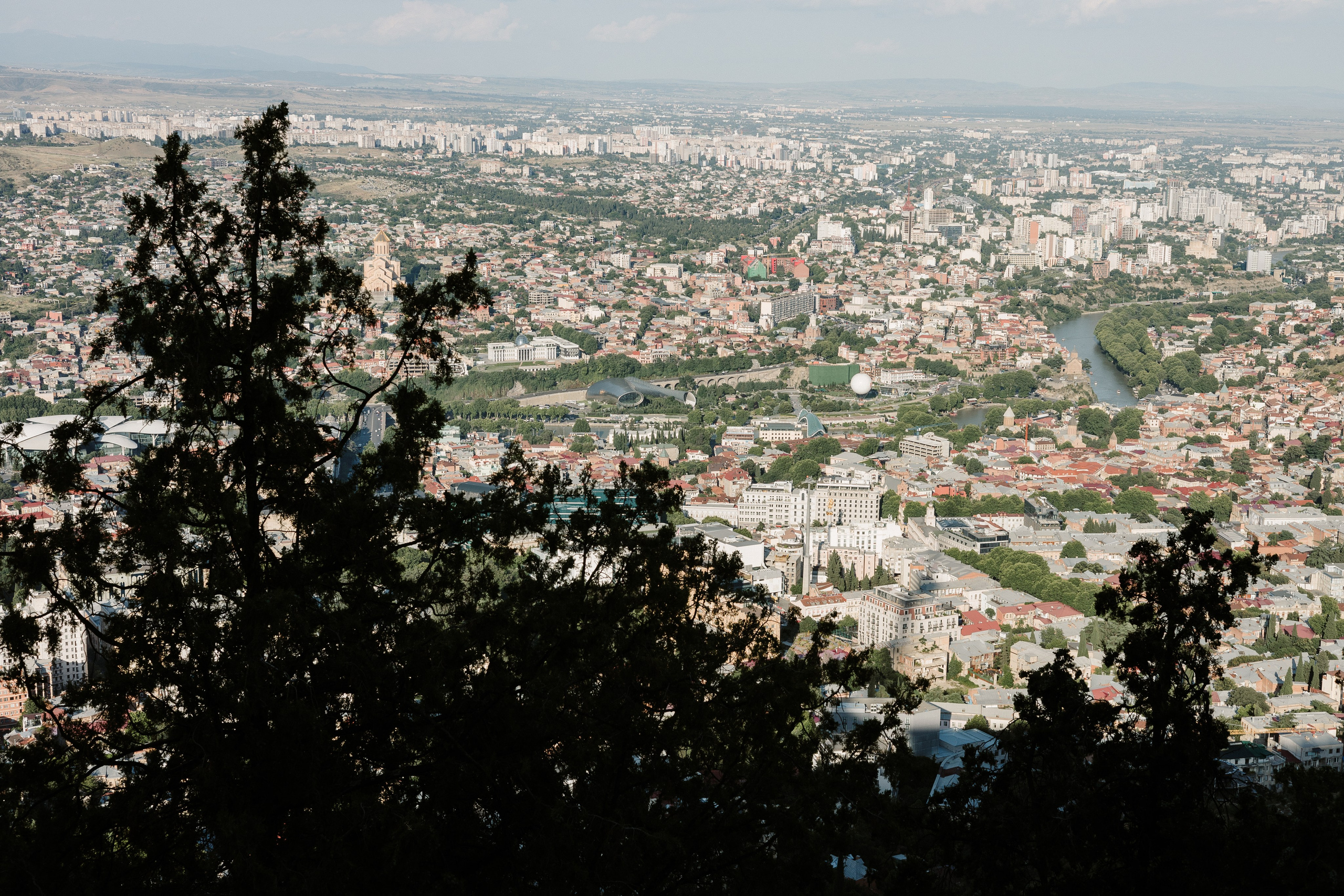 Nino & Giorgi. Photographer Anna Nazarenko