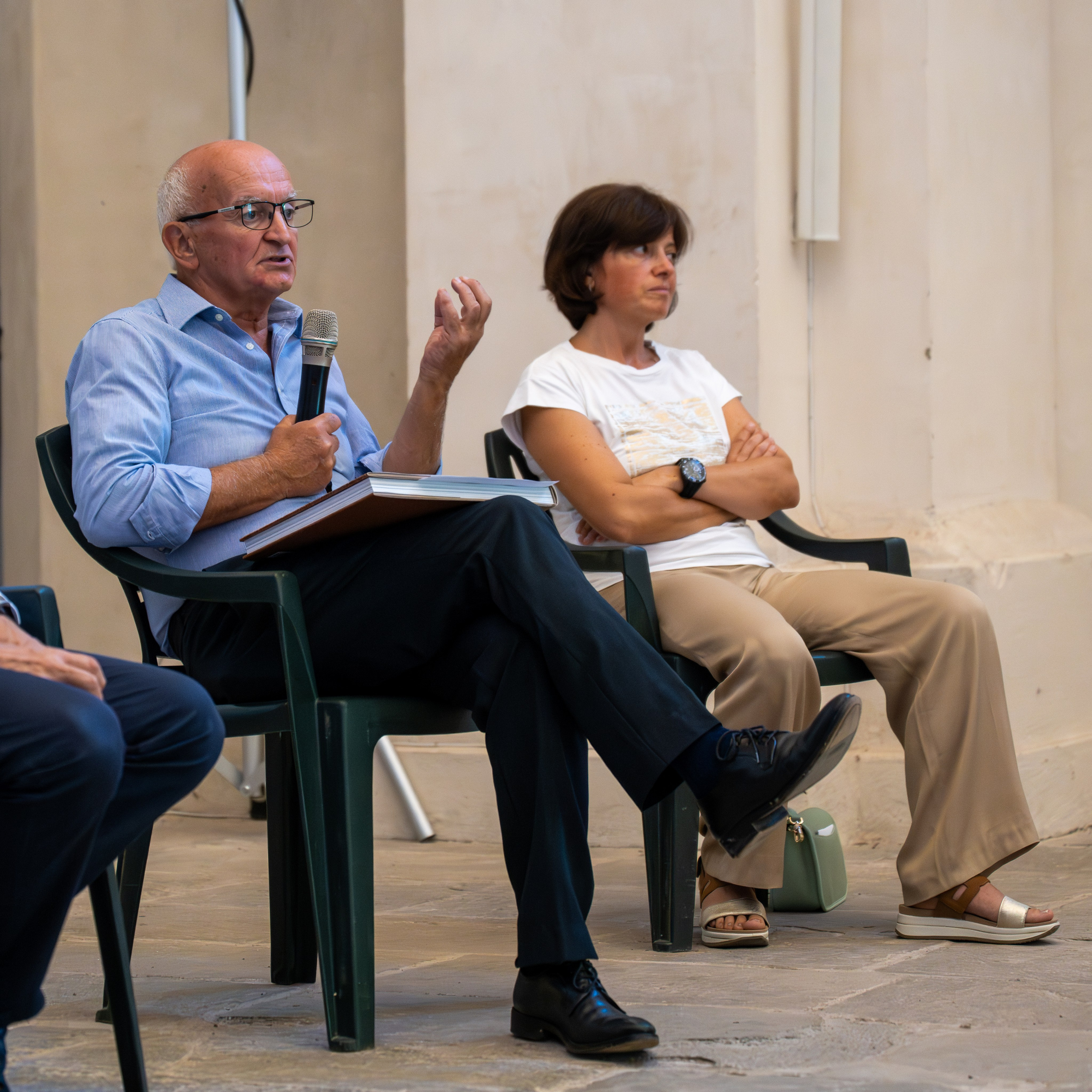 Il Tempo della Nocciola di Enzo Massa. “Gianmaria Coscia fotografo per passione”