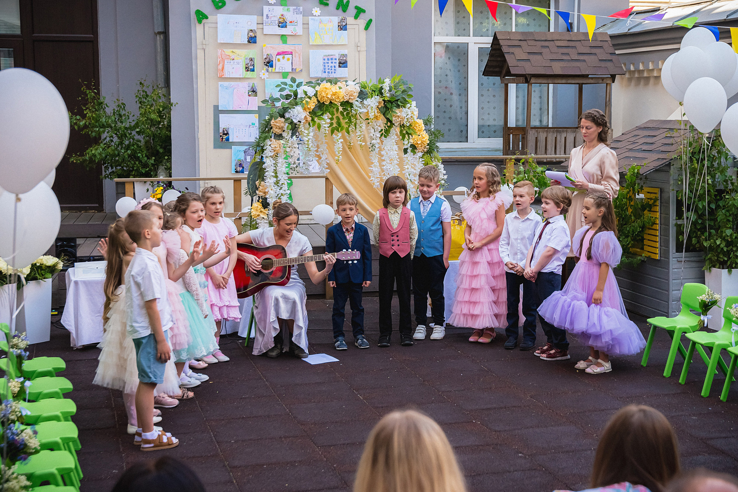 Zīles Skolas Izlaidums. Fotogrāfs Rīgā. Gīmenes, individuālās un dažādu produktu fotosesijas