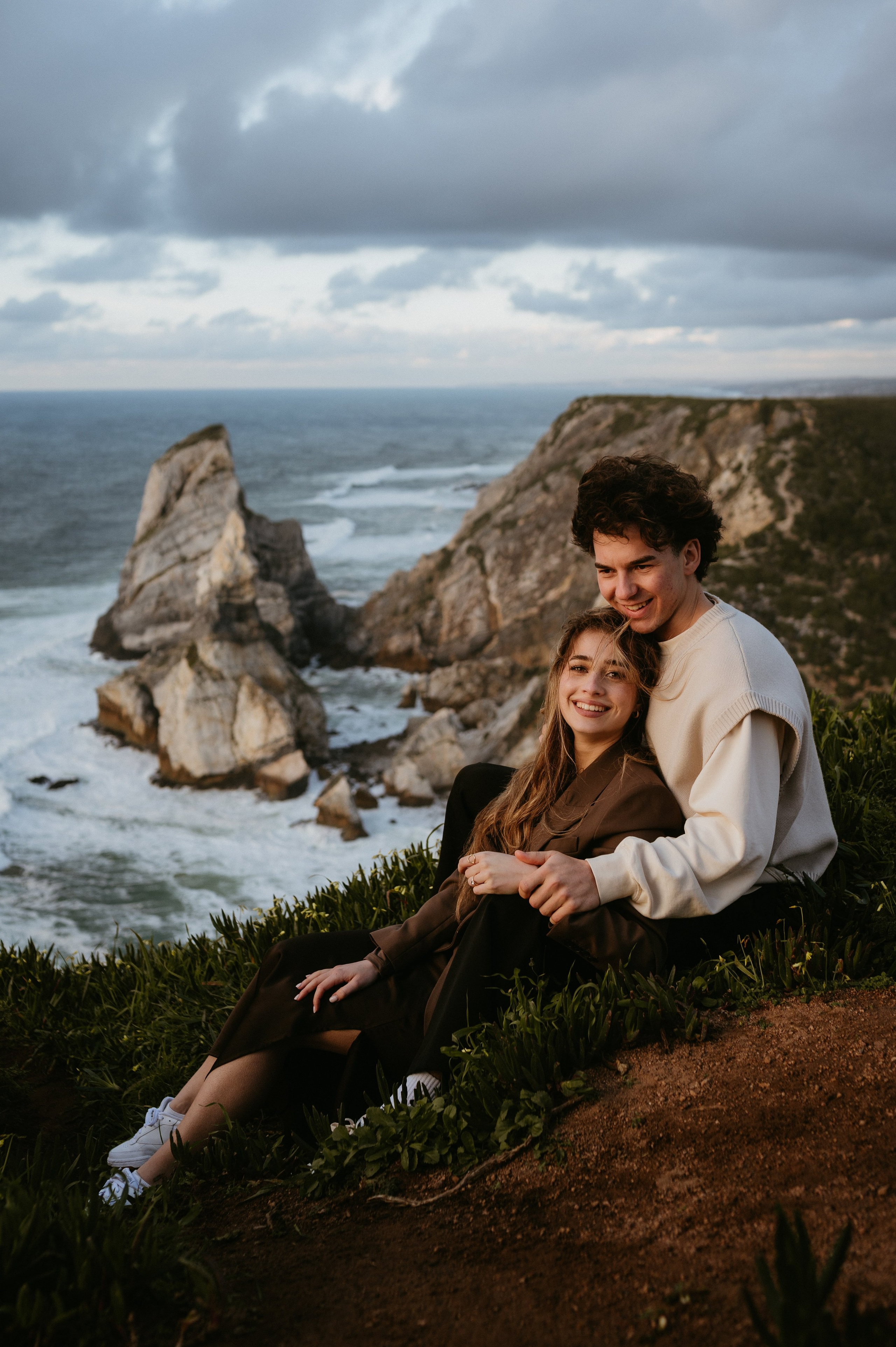 Praia da Ursa – ședință foto de cuplu într-un loc magic din Portugalia. Valentin Melen — wedding photographer