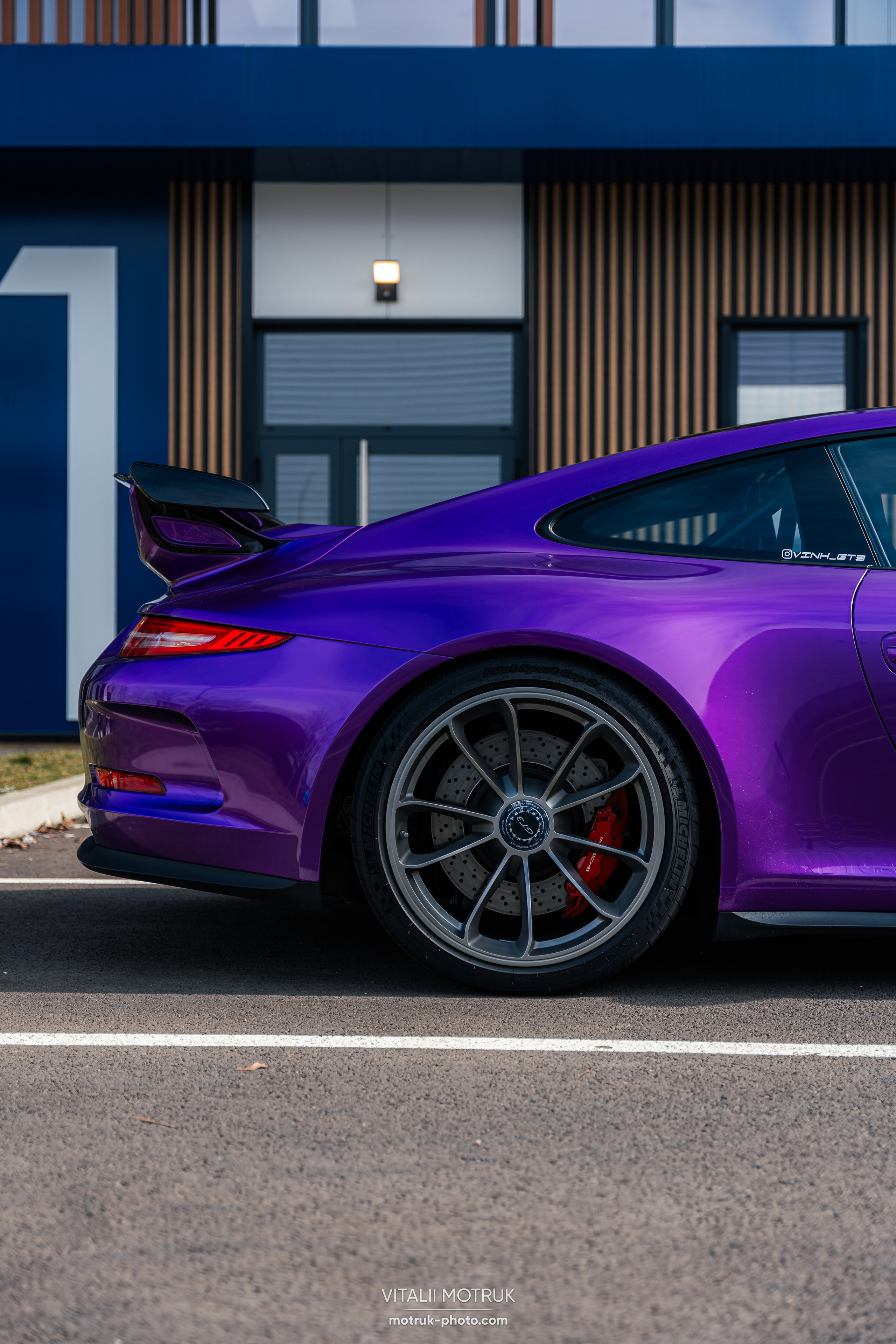 Cars and Coffee 9 mars — BEMA. Photographe de voitures à Paris — Vitalii Motruk