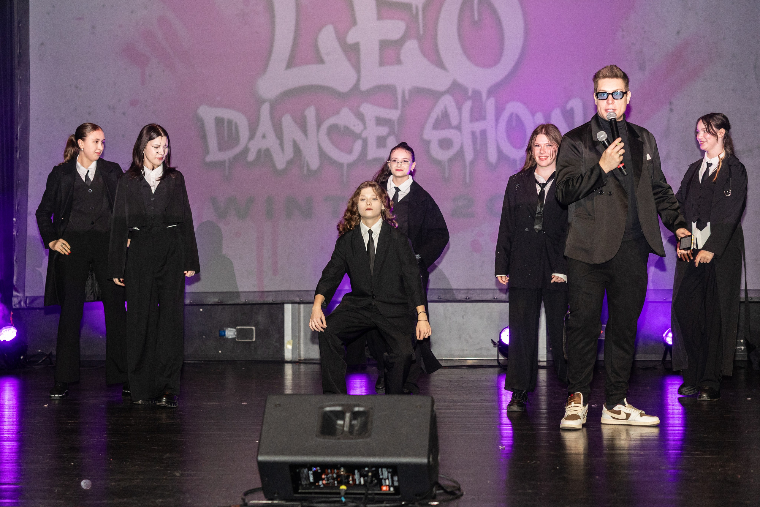 LEO DANCE SHOW WINTER 2025. Семейный и детский фотограф в Варшаве Мила Бобровская