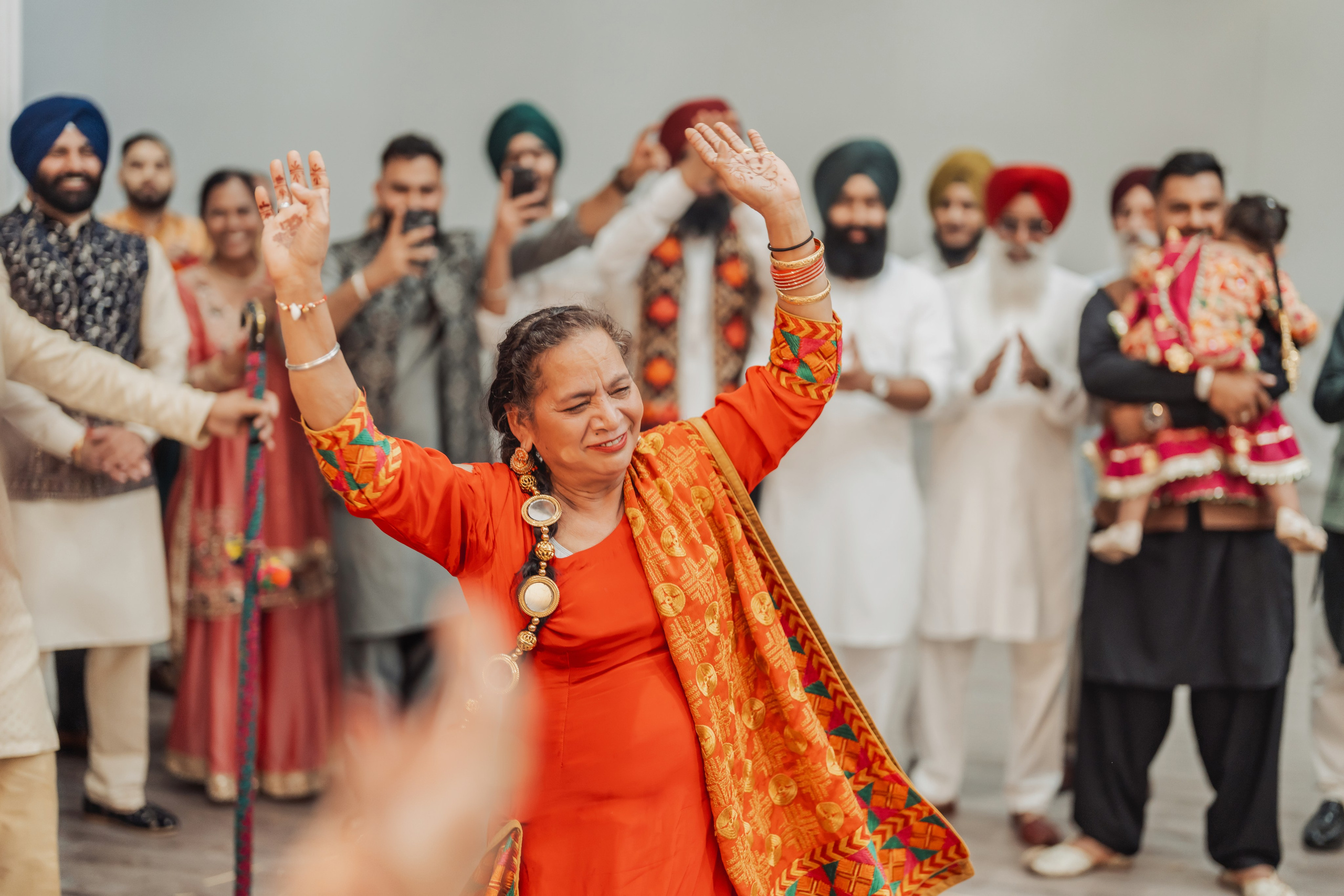 Gagan & Jasmeen. Wedding Photographer & Cinematographer studios