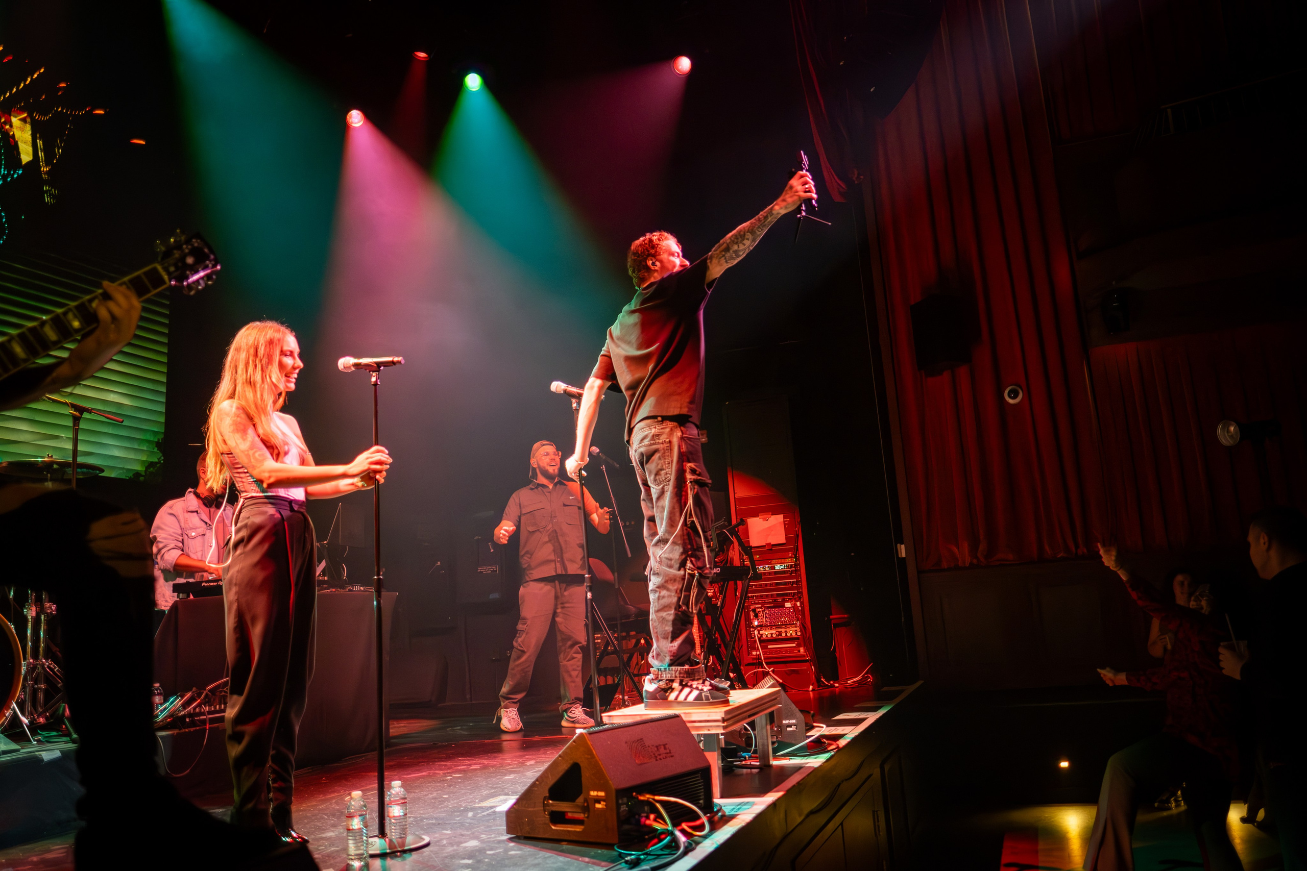 NIKITA PRESNYAKOV. Reportage concert portrait photography in the San Francisco Bay Area