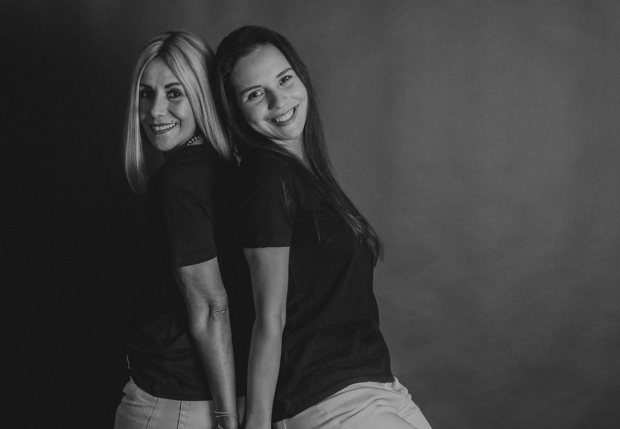 Adri & Maricris. Wedding and family photographer in Mexico City