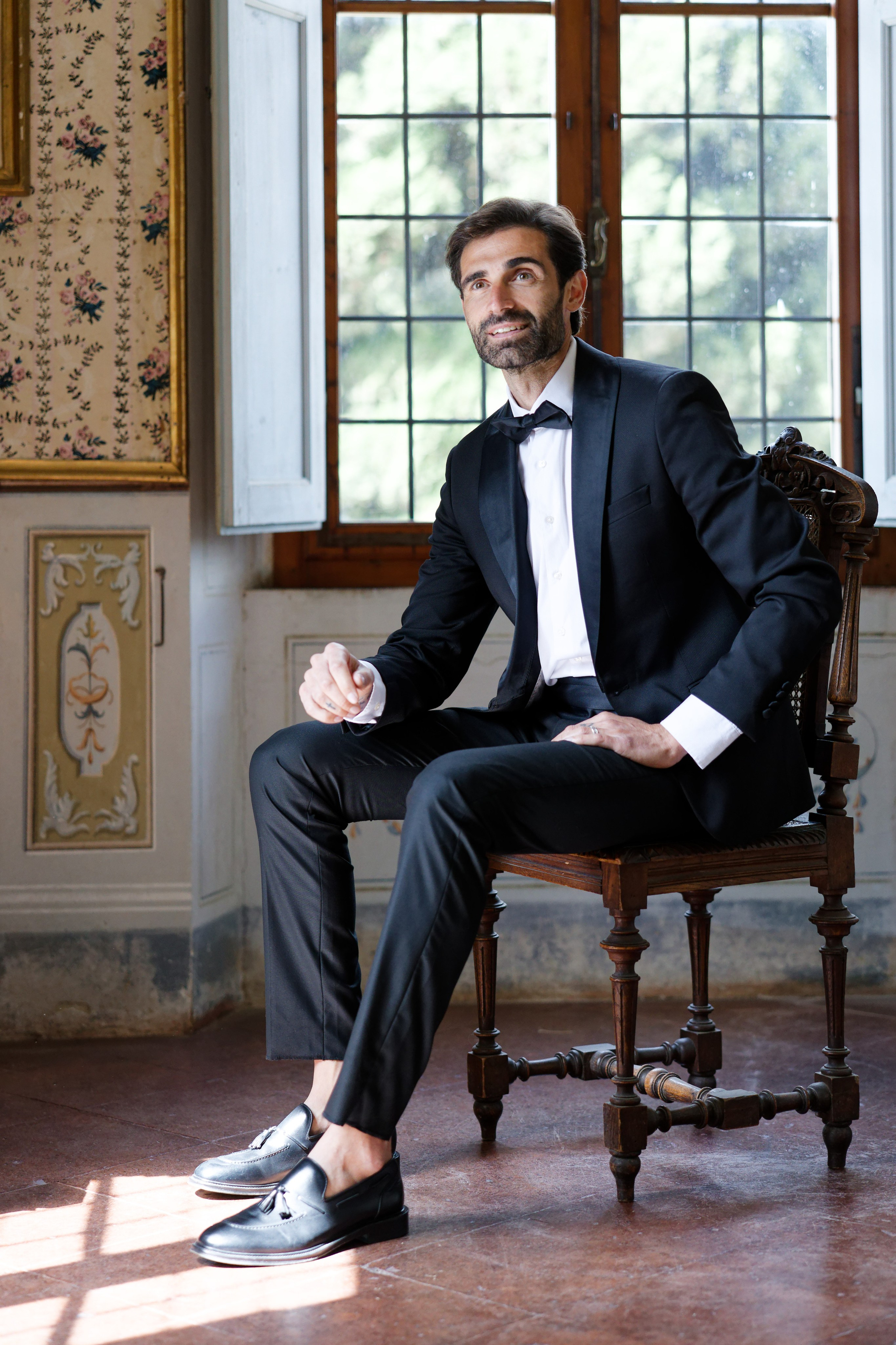 Wedding editorial at Villa di Geggiano, Tuscany, Italy