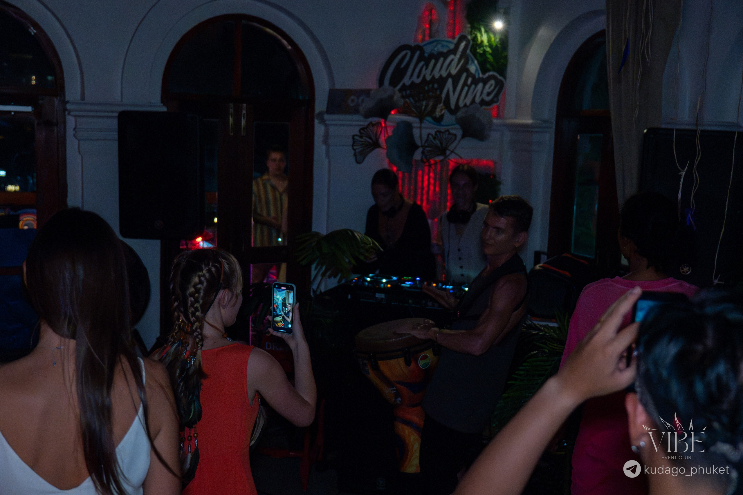 Вечеринка Tribal Vibe | Фоторепортаж | Афиша | DAVAYSXODIM.com PHUKET. АФИША|ФОТОРЕПОРТАЖИ|ИВЕНТЫ|ПХУКЕТ