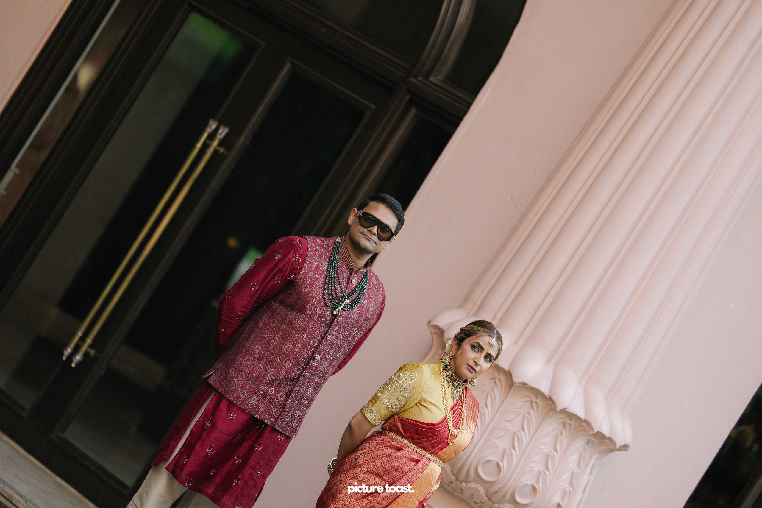 South Indian Wedding Ft. Aashna & Rajiv. Fine art Wedding Photographers in India & Canada