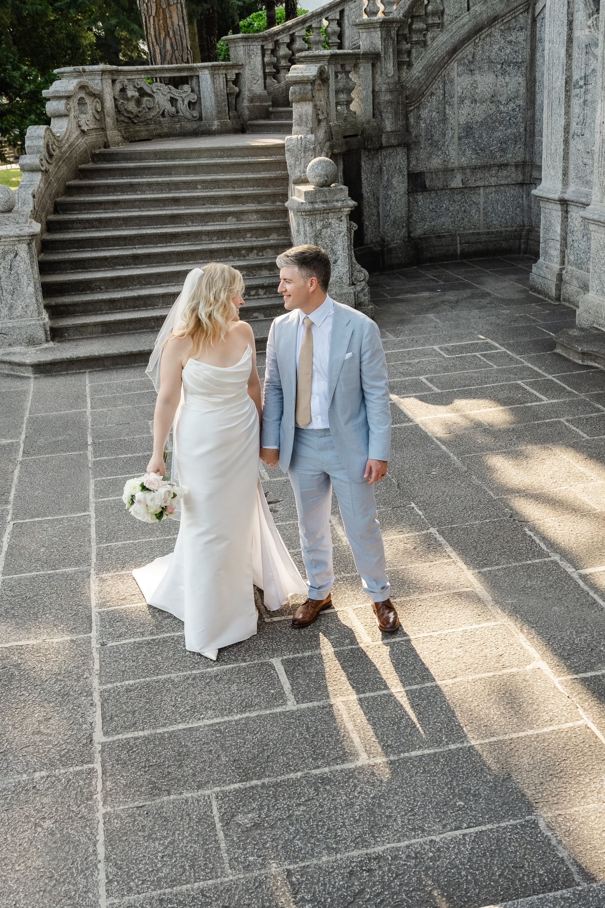 ASHLEY AND RENZO _LAKE COMO. PHOTOGRAPHER IN ITALY