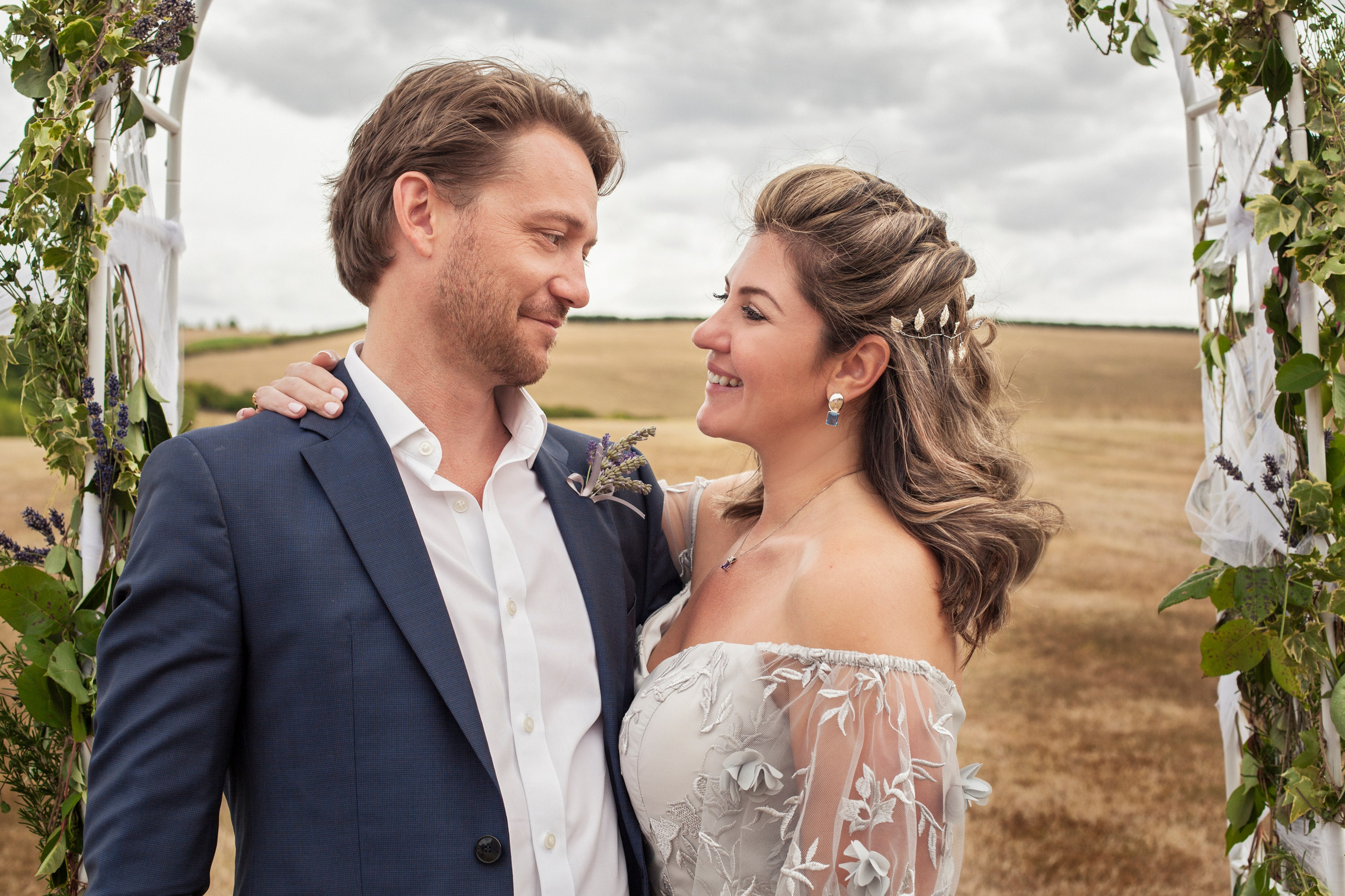 Family and Wedding. Photographer Anya Goldenberg. Works in Reading and surrounding areas