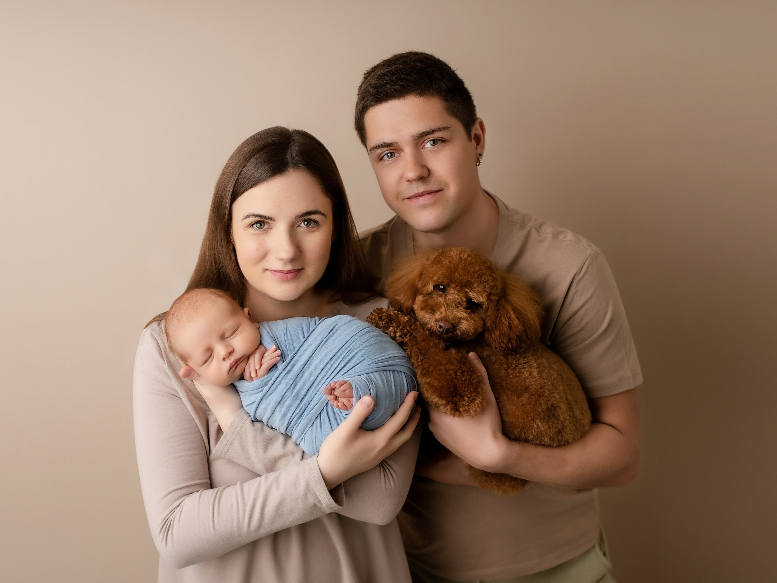 Esu Aleksandra naujagimių ir kudikių fotografė iš Vilniaus