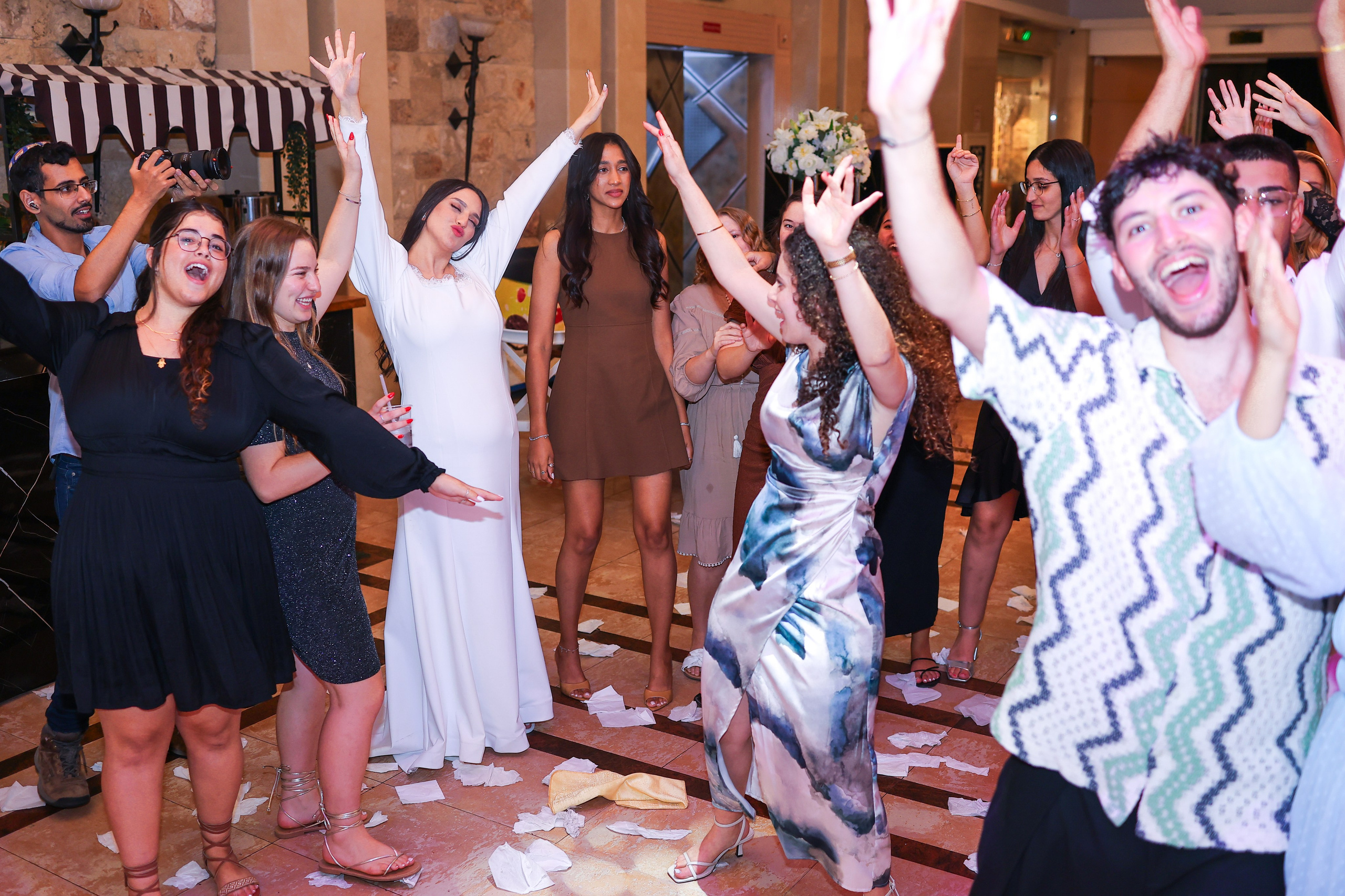 L & A. משה מנשה צלם חתונות