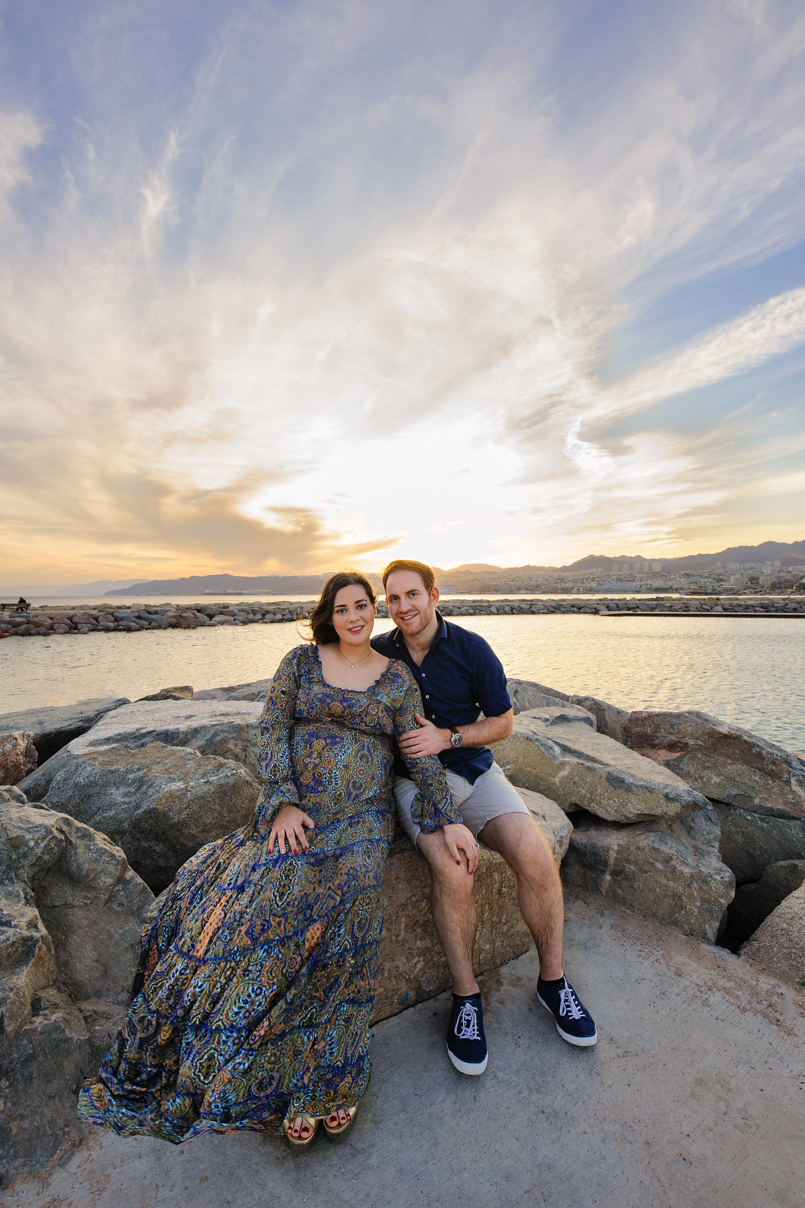 Pregnancy photoshooting on the sunset on the sea for Saul & Jessica. Семейный детский беременности love-story фотограф Эйлат Израиль Ольга Амчиславски