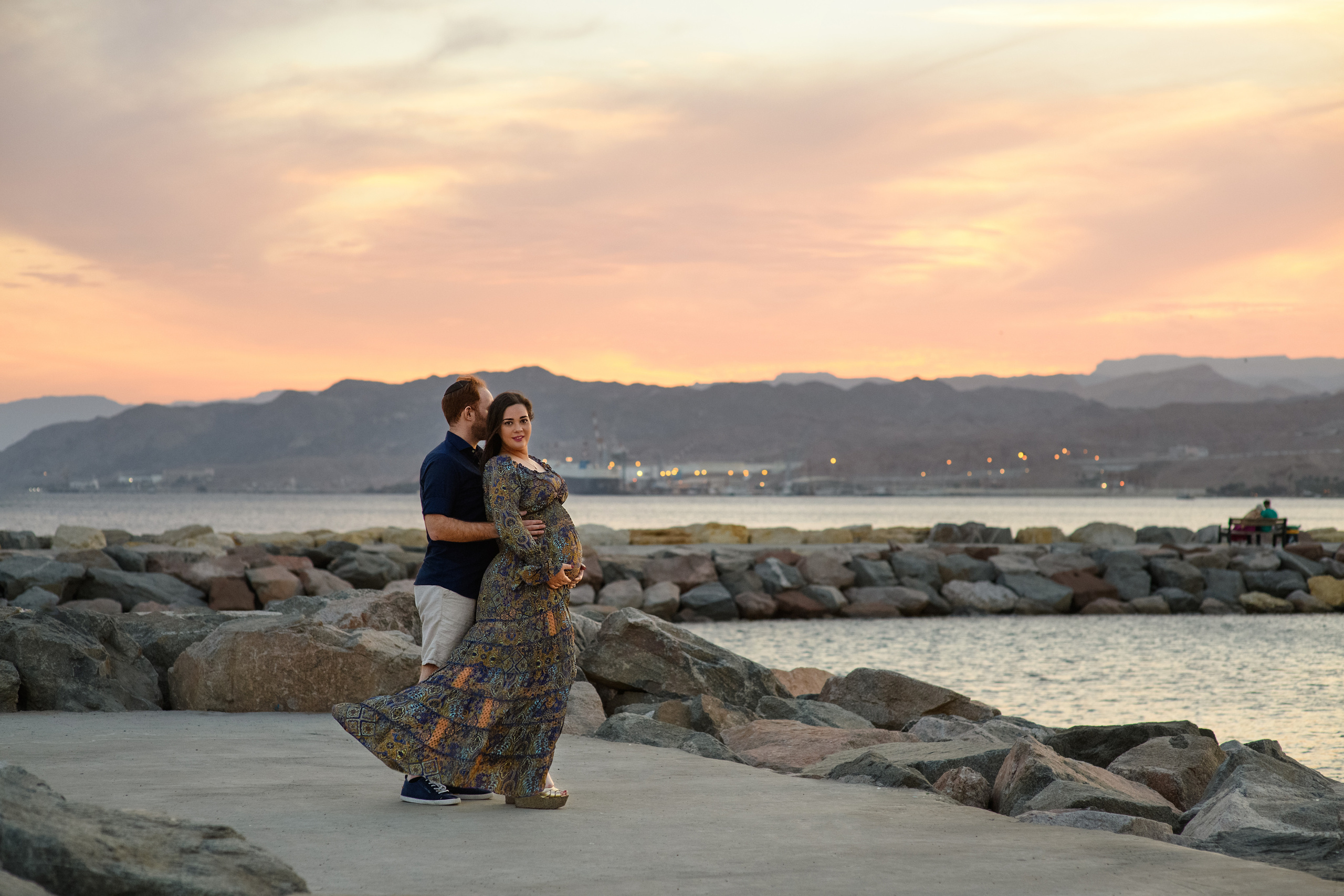 Pregnancy photoshooting on the sunset on the sea for Saul & Jessica. Семейный детский беременности love-story фотограф Эйлат Израиль Ольга Амчиславски