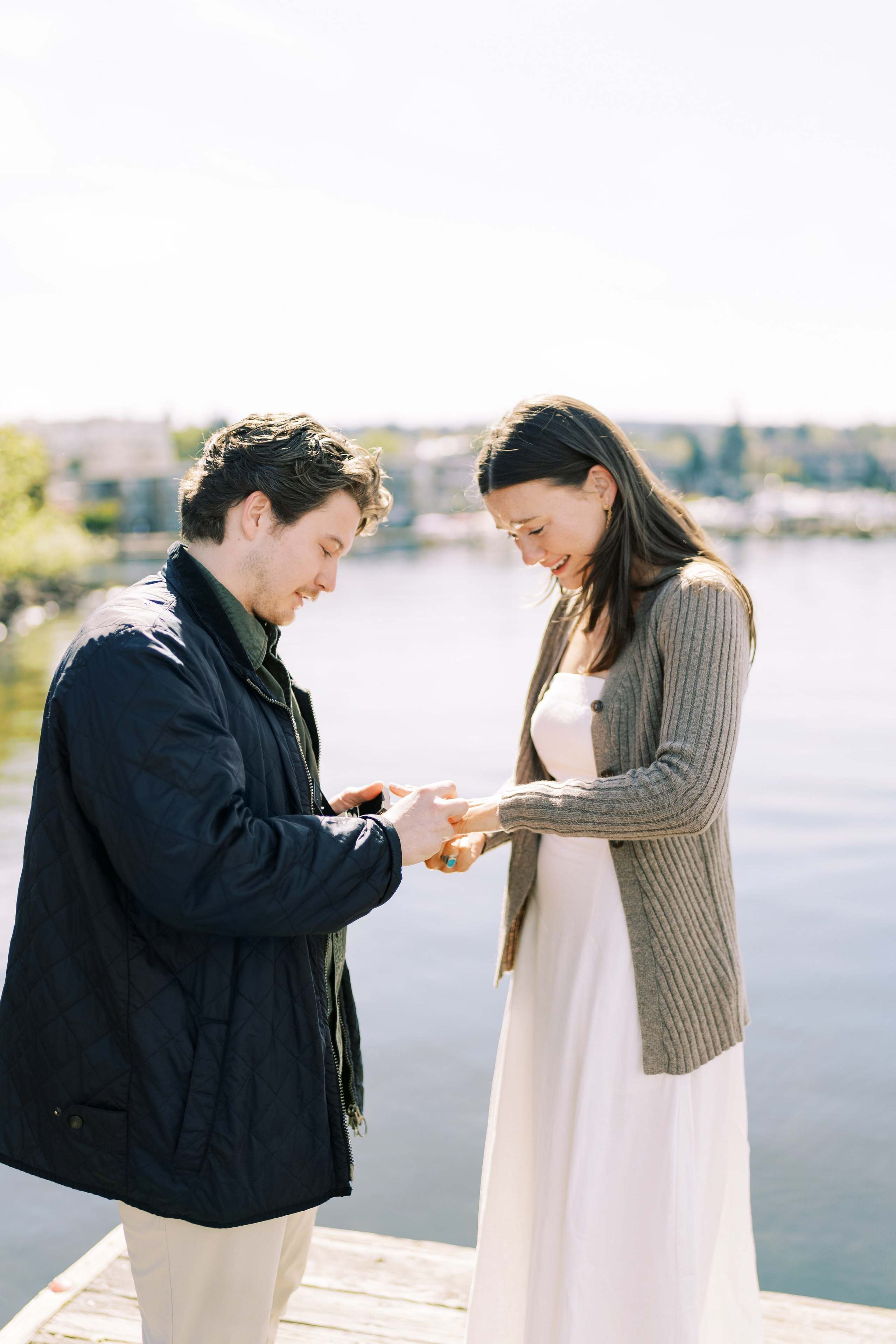 Engagement photo shoot Jake & Caroline / May 2024. Marina Park|Kirkland, WA. EVAN ARISTOV WEDDING PHOTOGRAPHY — Seattle Wedding Photographer