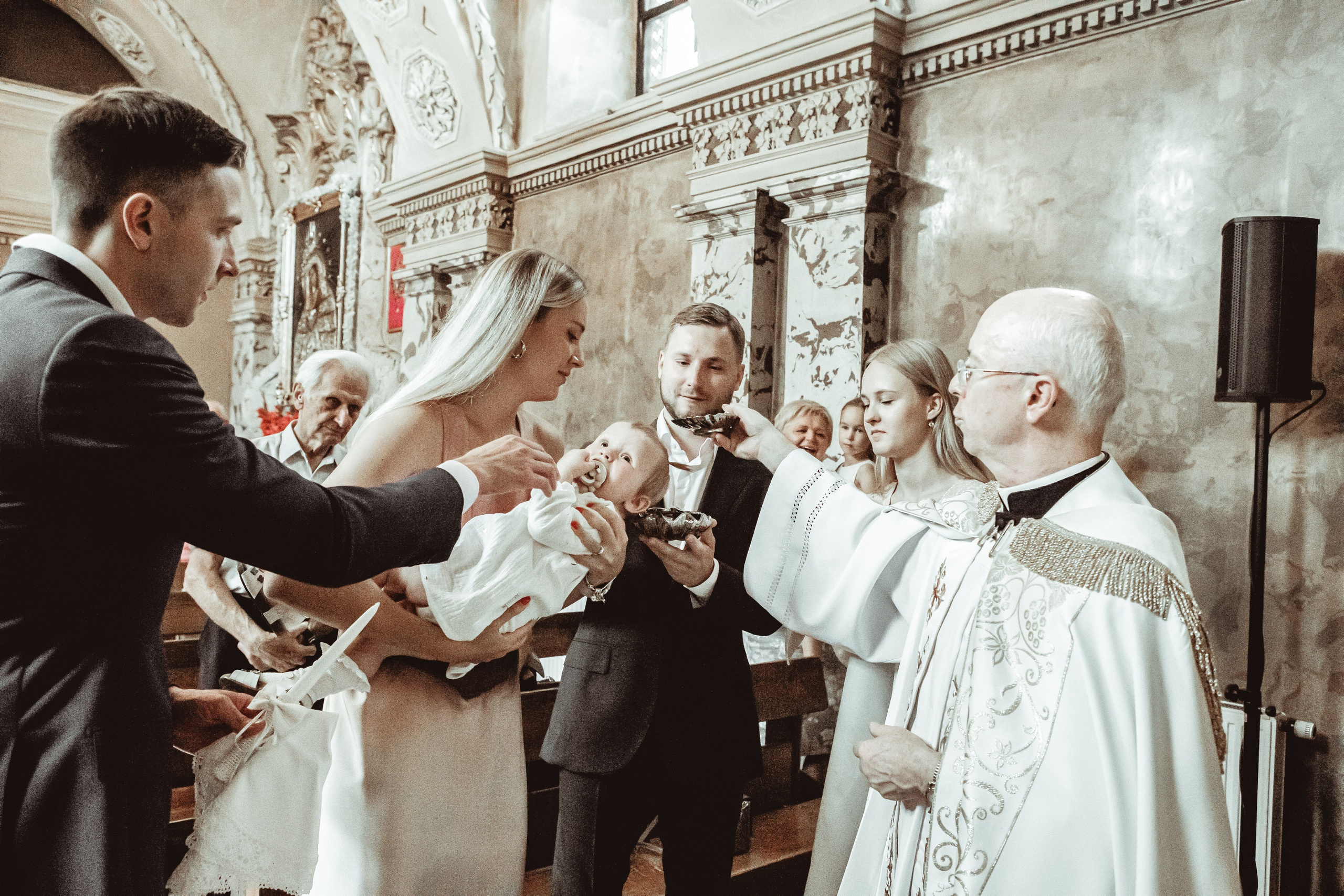 Salomėja. Wedding and family photographer in Lithuania — Yvanessa Gelvano