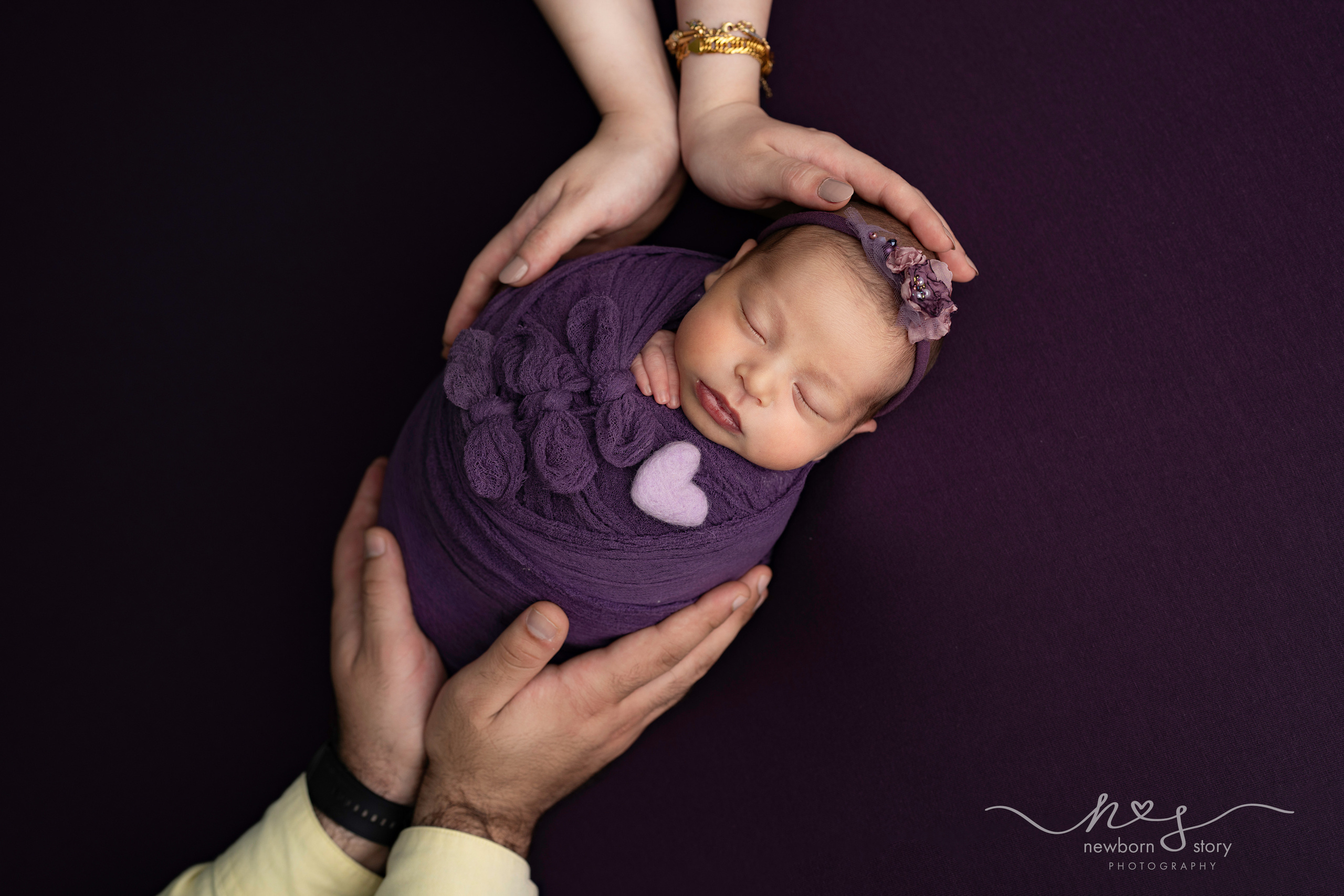 NEWBORN PHOTOGRAPHY. Newborn, Sitter and Cake Smash Photographer in Doha, Qatar