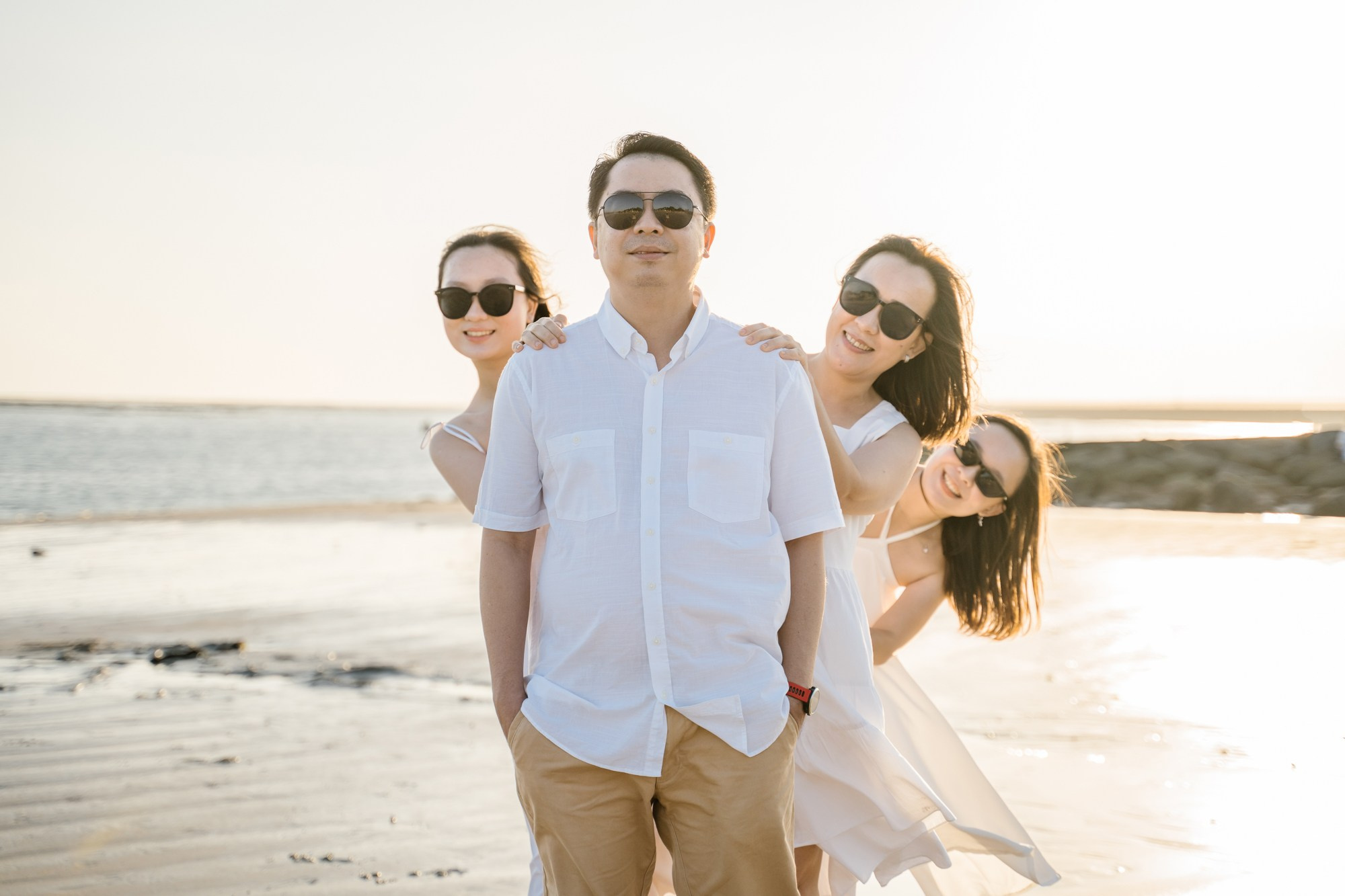 Family Holiday Photoshoot. Female Photographer in Bali