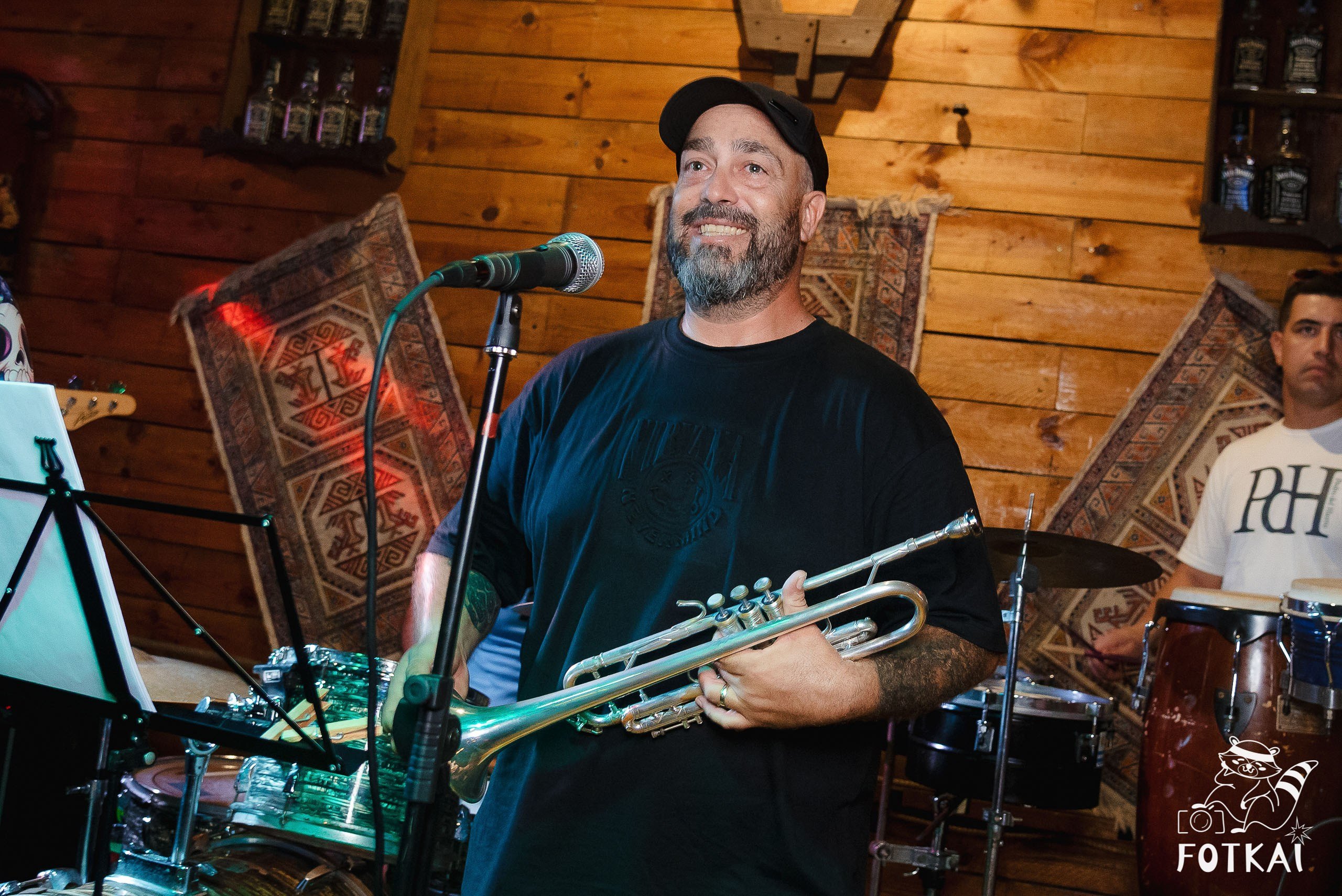 Los Ekilibristas en El Paso Rock Bar Torrevieja: Reportaje fotográfico 16.08.25 | FOTKAI