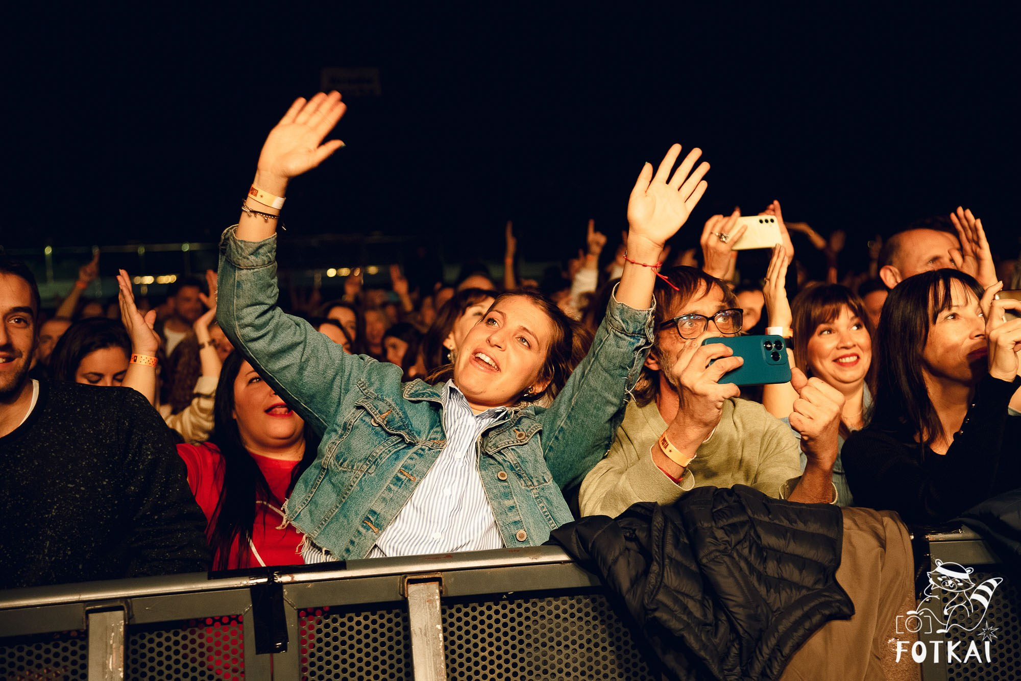 Sidonie en Torrevieja 2025 – Fotos del concierto y reportaje completo | FOTKAI