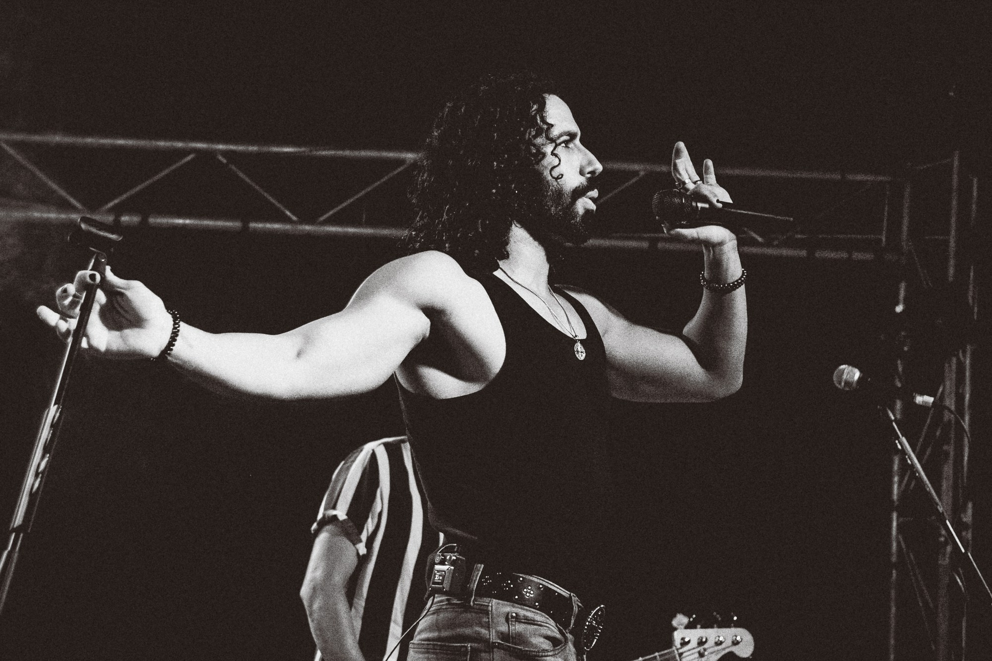 DENISDENIS — reportaje fotográfico del concierto en la Sala Marearock (Alicante) | FOTKAI