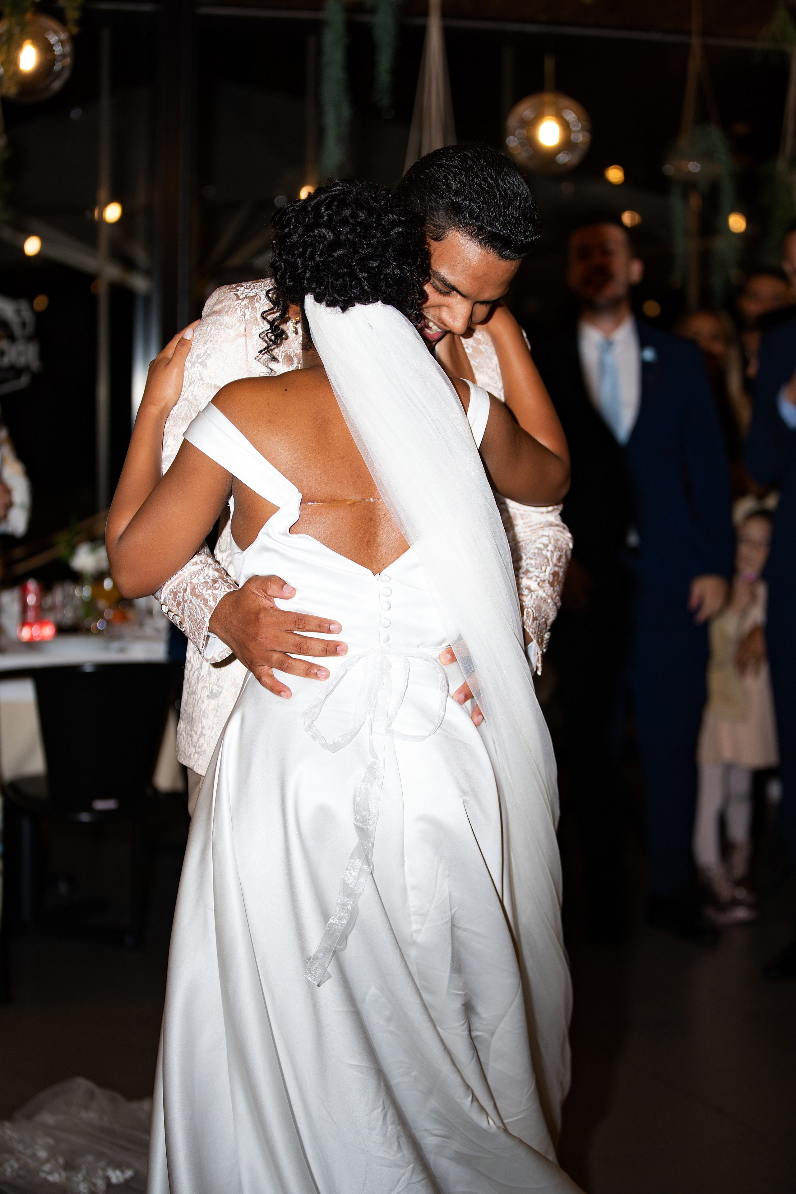 Elizandra & Joel. Fazemos o seu casamento ser lembrado por gerações