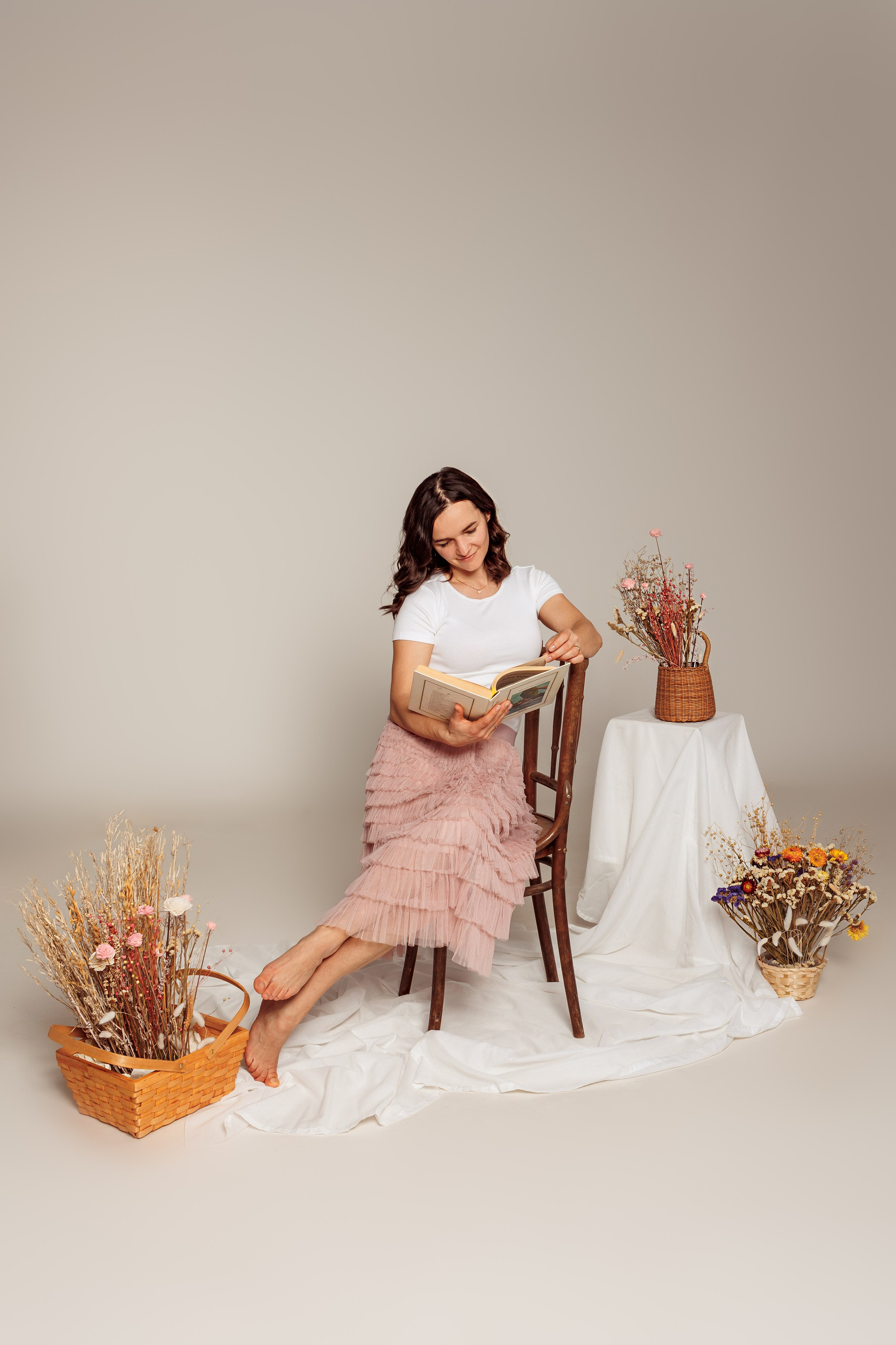 Familia Hudea - fotografii de studio. Cristina Andronache fotograf Brașov fotograf de familie fotograf de nunta Brașov