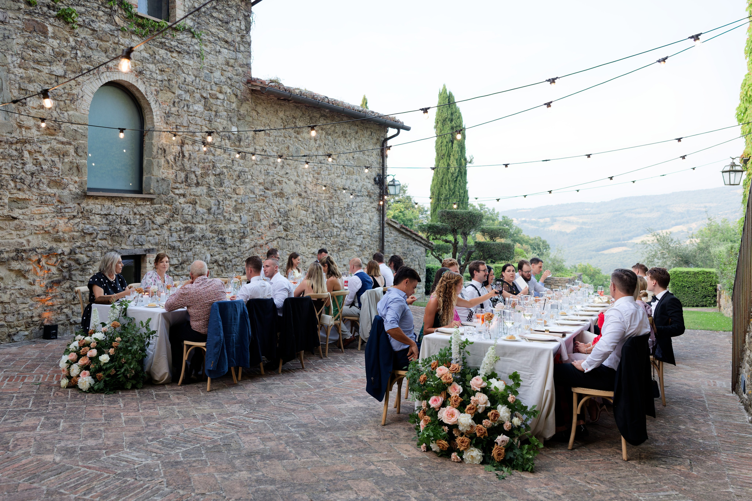 Wedding at Borgo Bastia Creti, Umbria