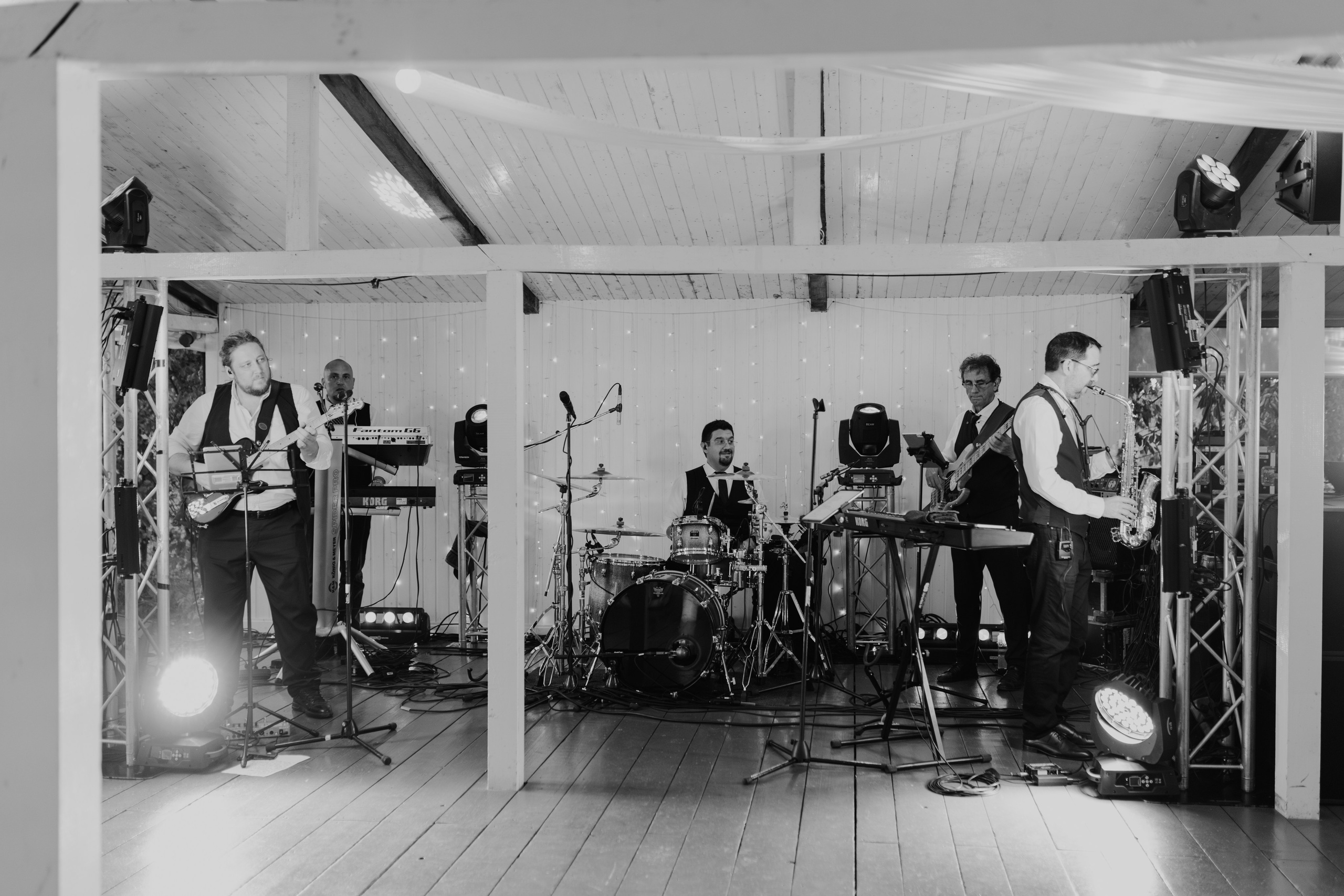 Natalia & Costin. Main