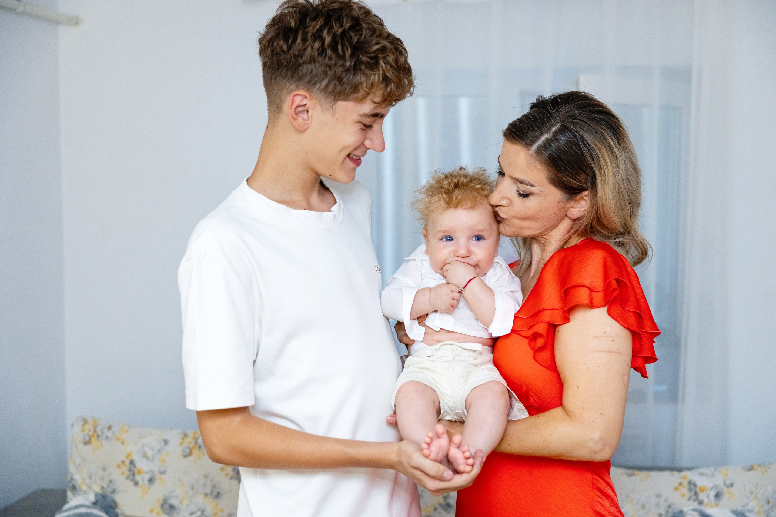 Eric Ionut. Moments By Gub