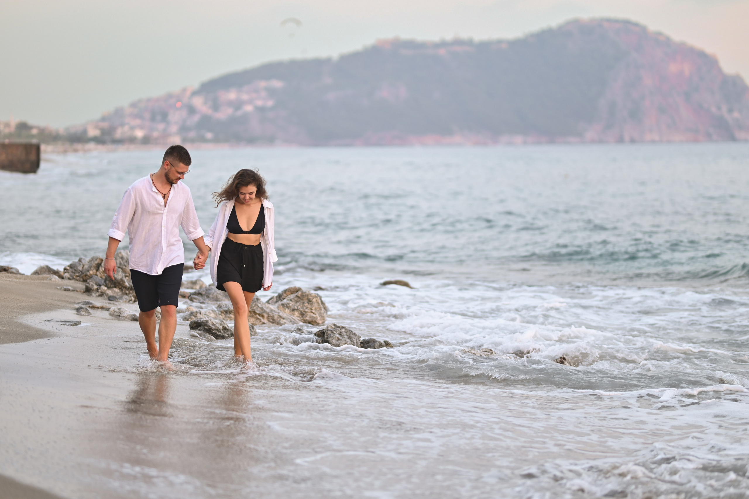 Love sory в порту и у крепости, пляж Клеопатра. Фотограф в Алании (Аланье), Сиде, Манавгате. Турция