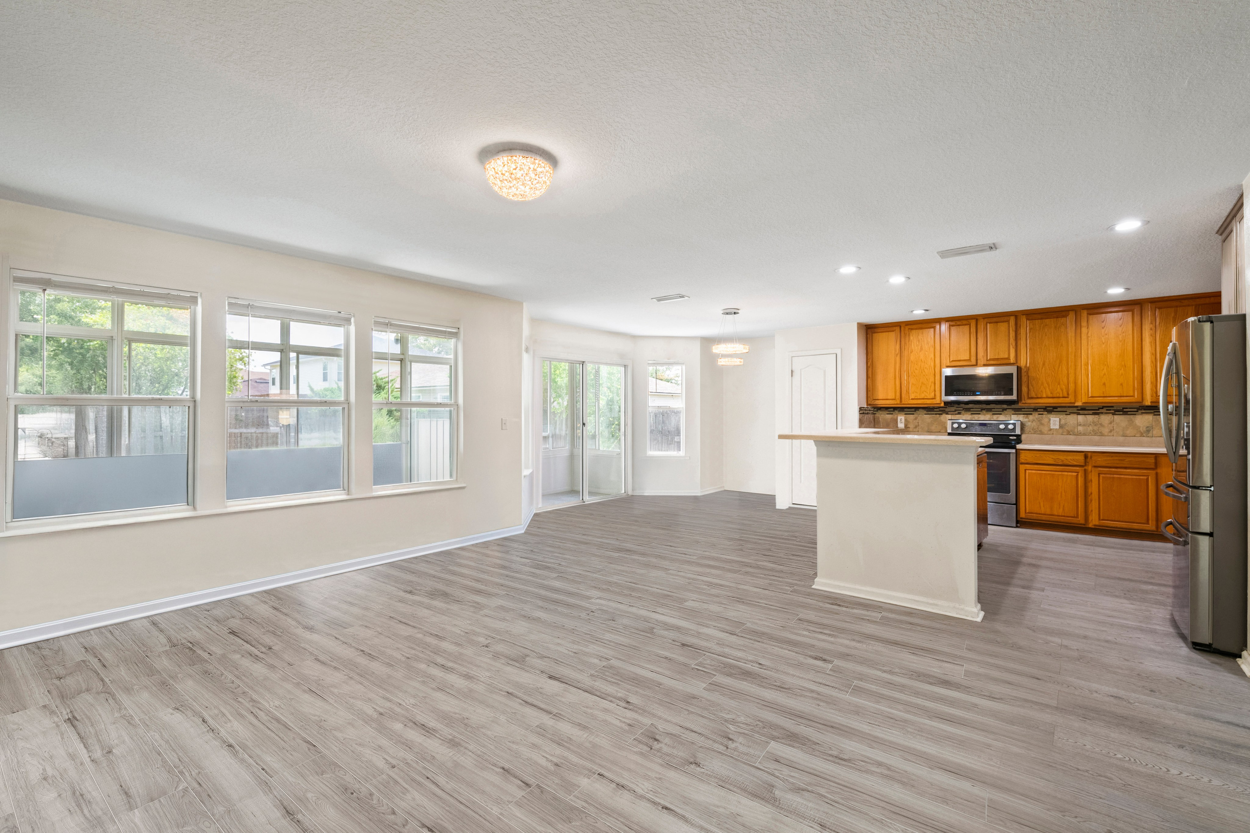 Decluttering // Jaxrealtyvisuals.com