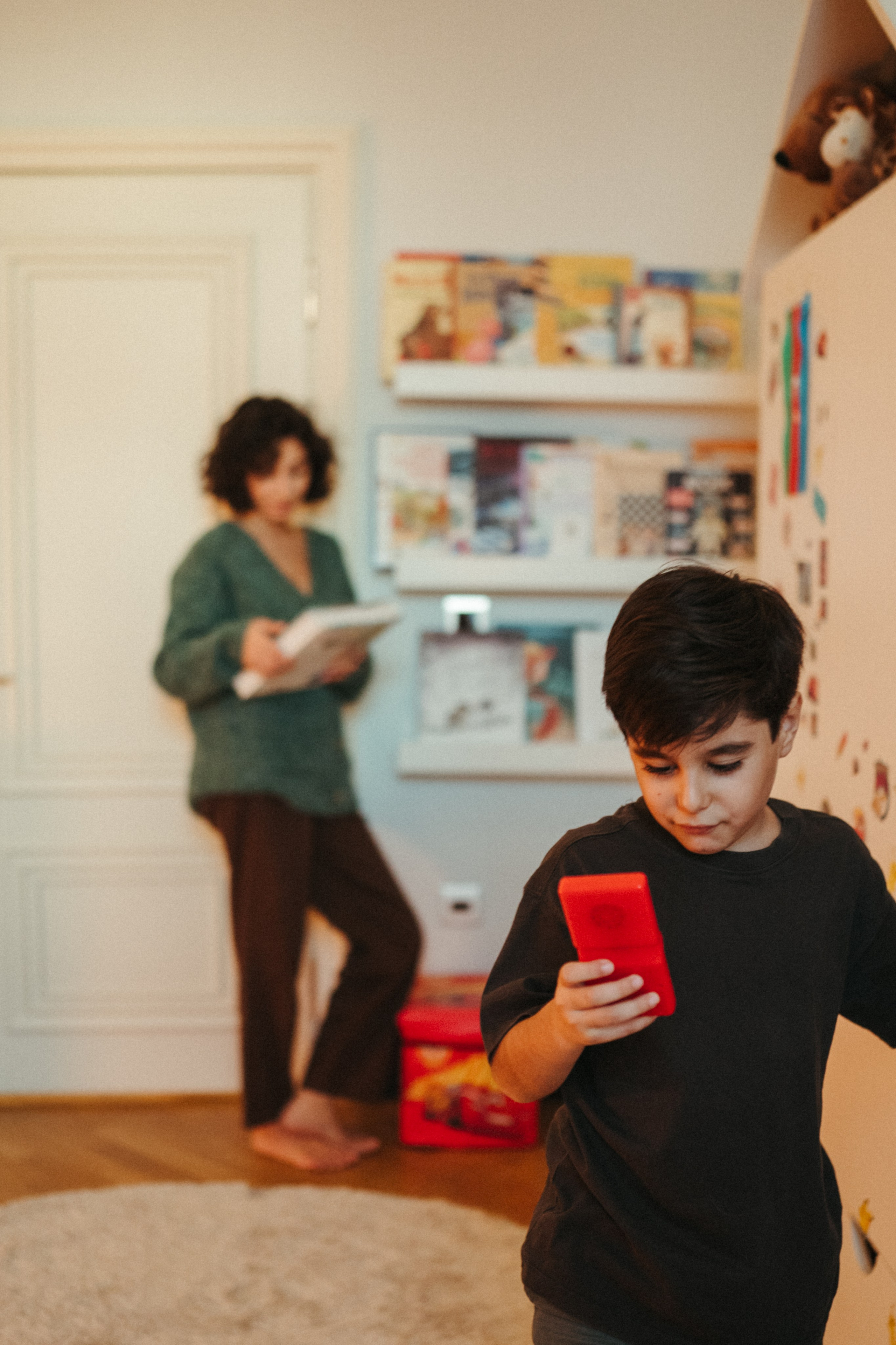 Seyrana, Raul and Rauf. Family photographer in Saudi Arabia