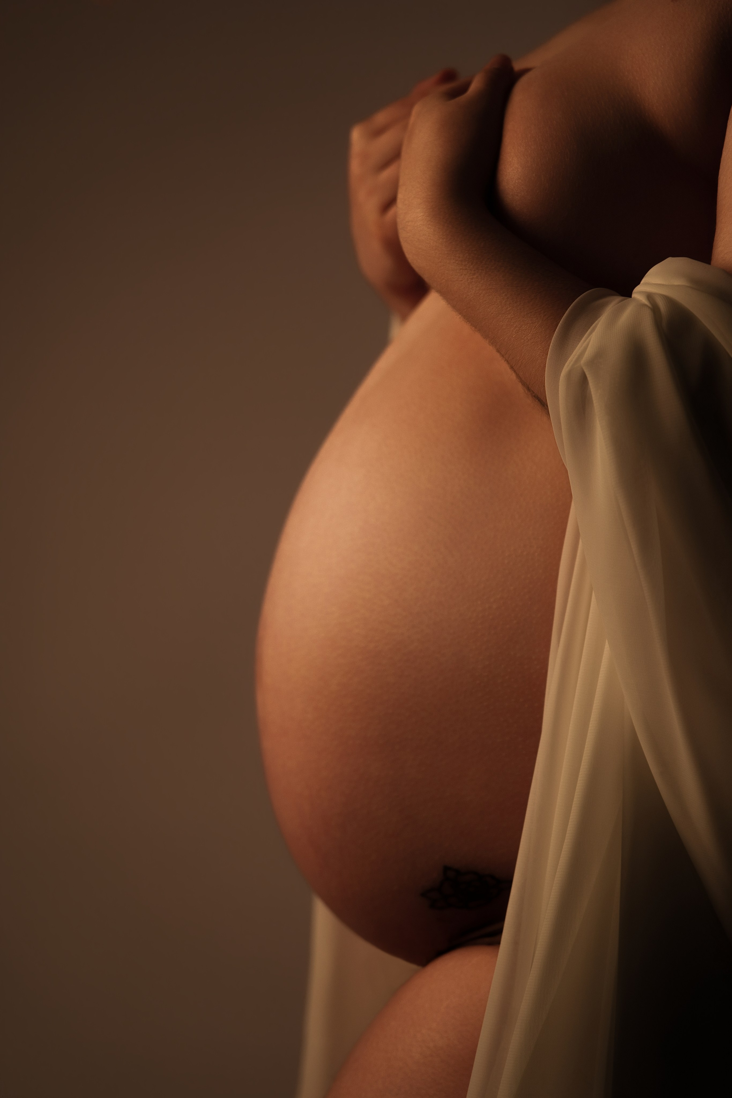 Experience. Editorial Maternity Photographer in Hartford, Connecticut · Deschain Photography