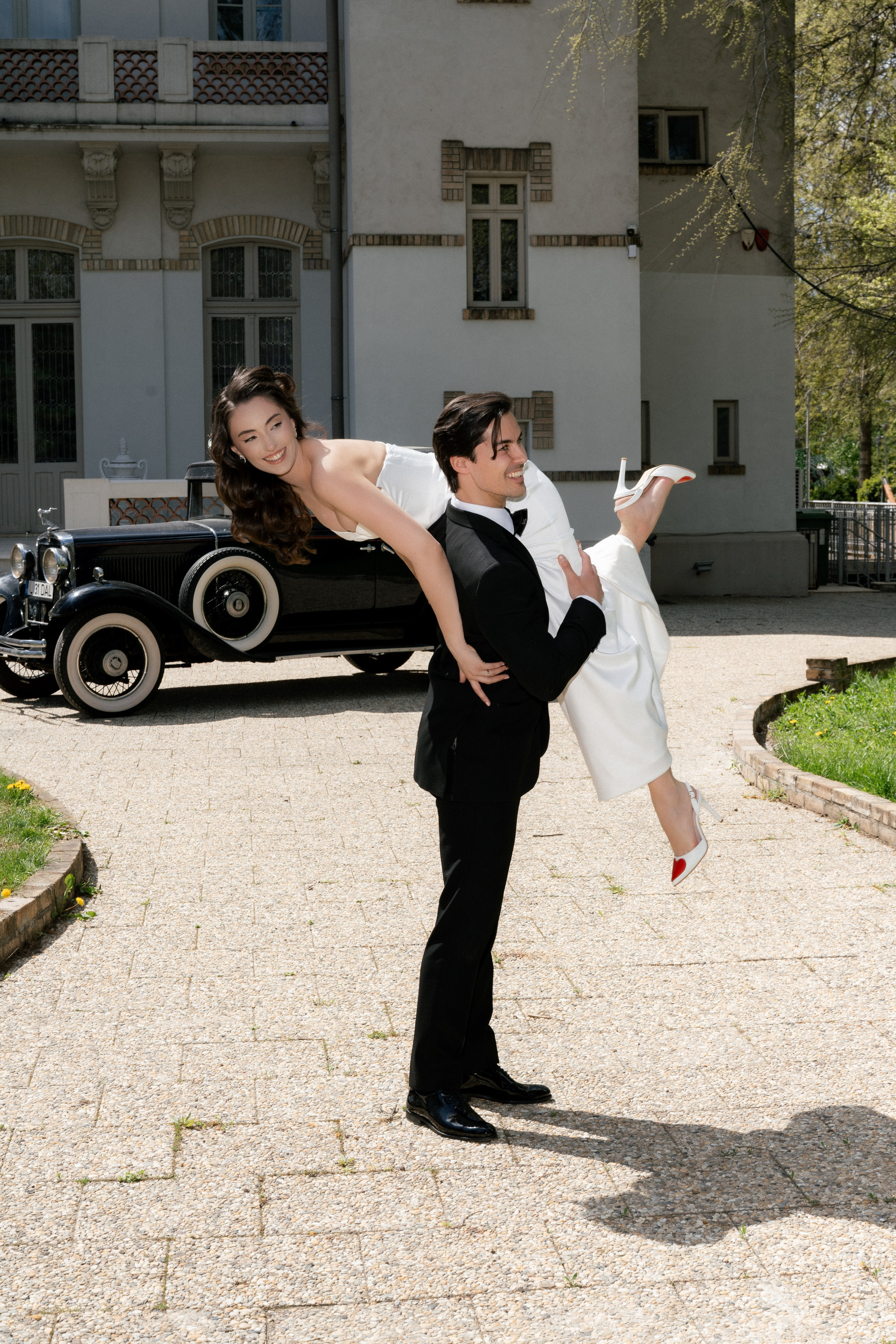 Claudia & Michail. Destination Wedding Photographer Alex Pasarelu