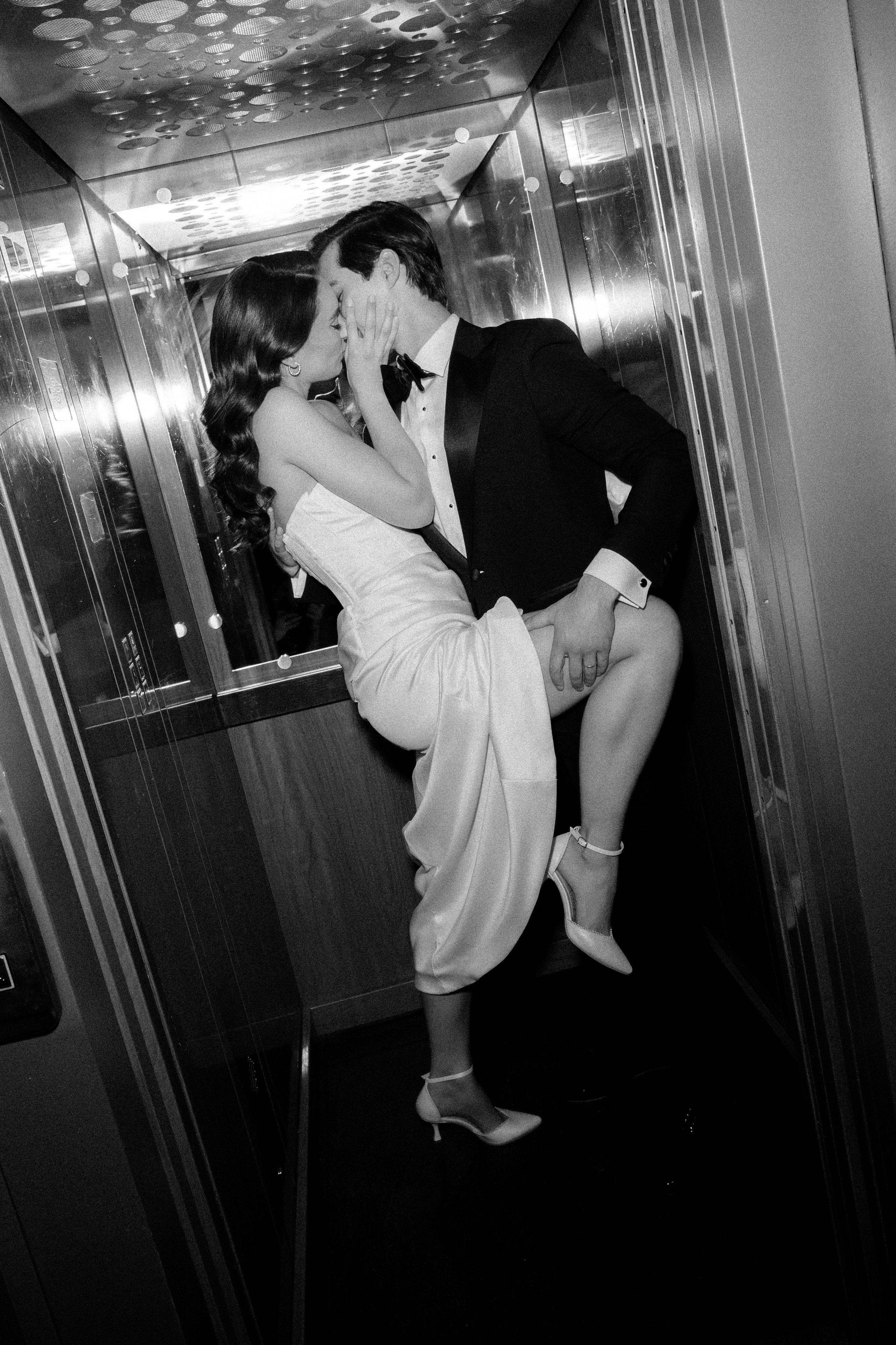 Claudia & Michail. Destination Wedding Photographer Alex Pasarelu