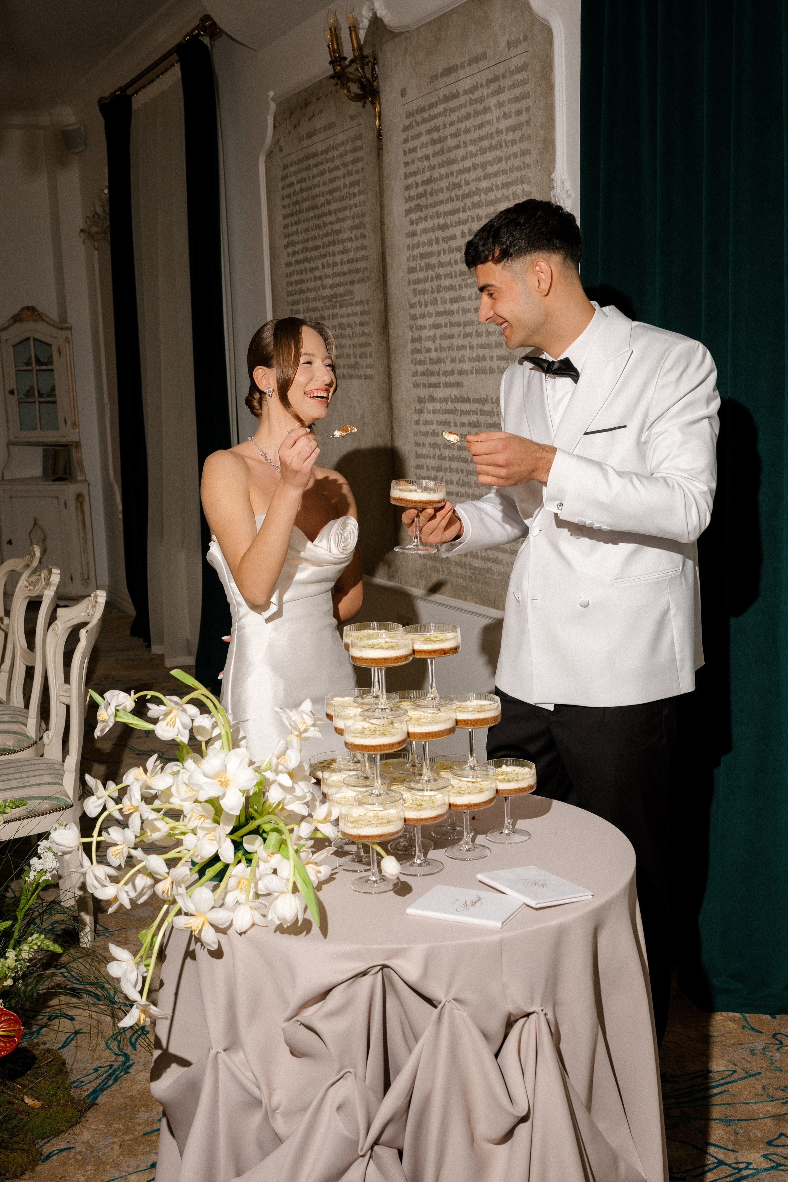 Julia & Andrew. Destination Wedding Photographer Alex Pasarelu
