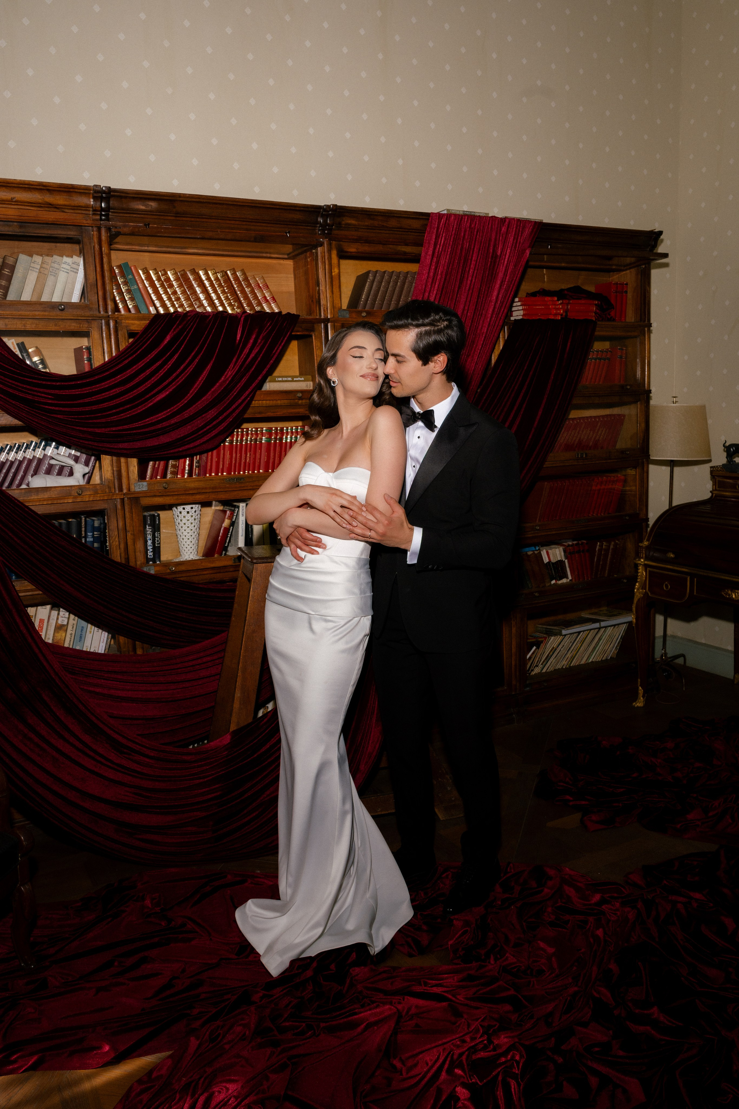 Claudia & Michail. Destination Wedding Photographer Alex Pasarelu