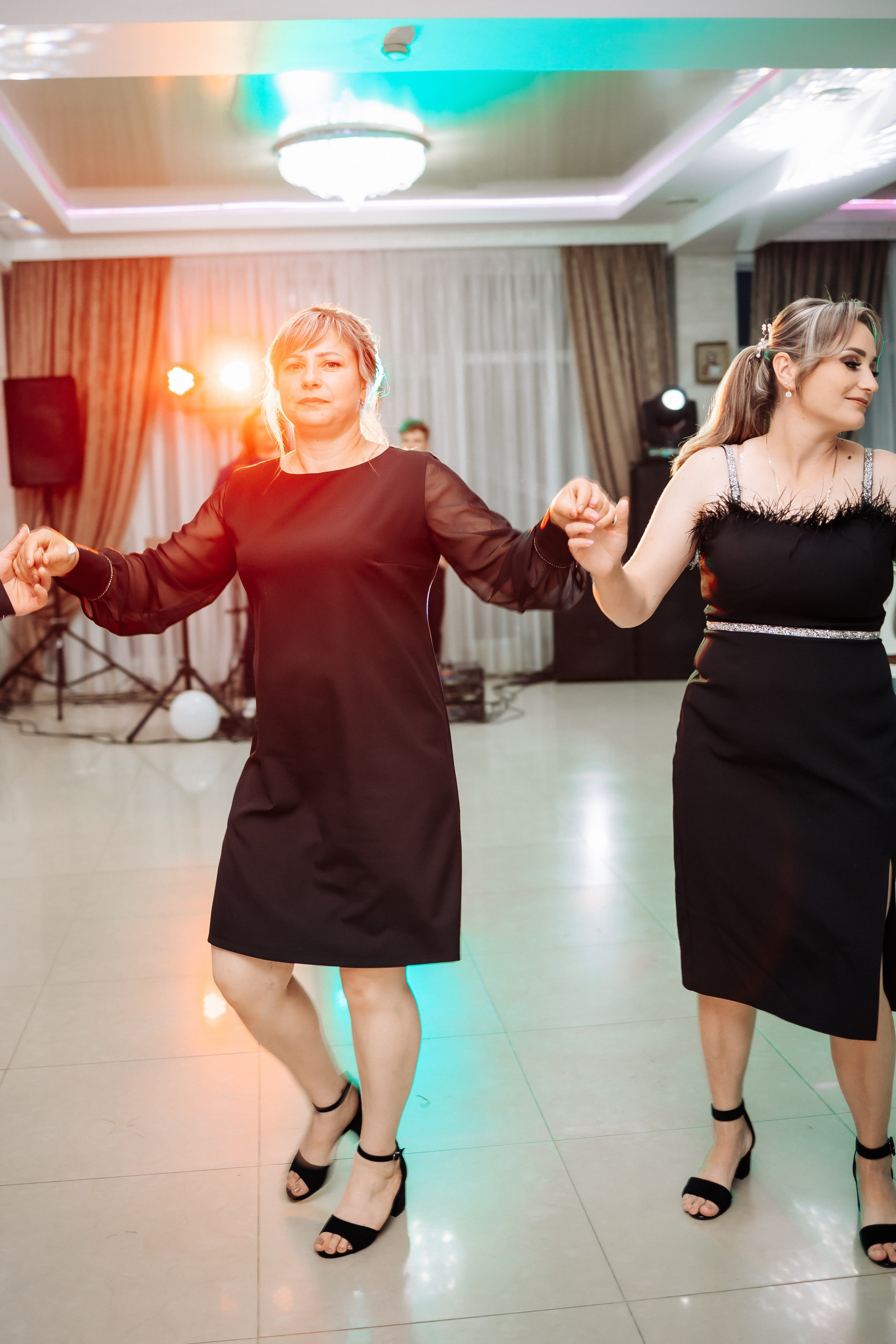 Marius & Amelia. Fotograful evenimentului tău
