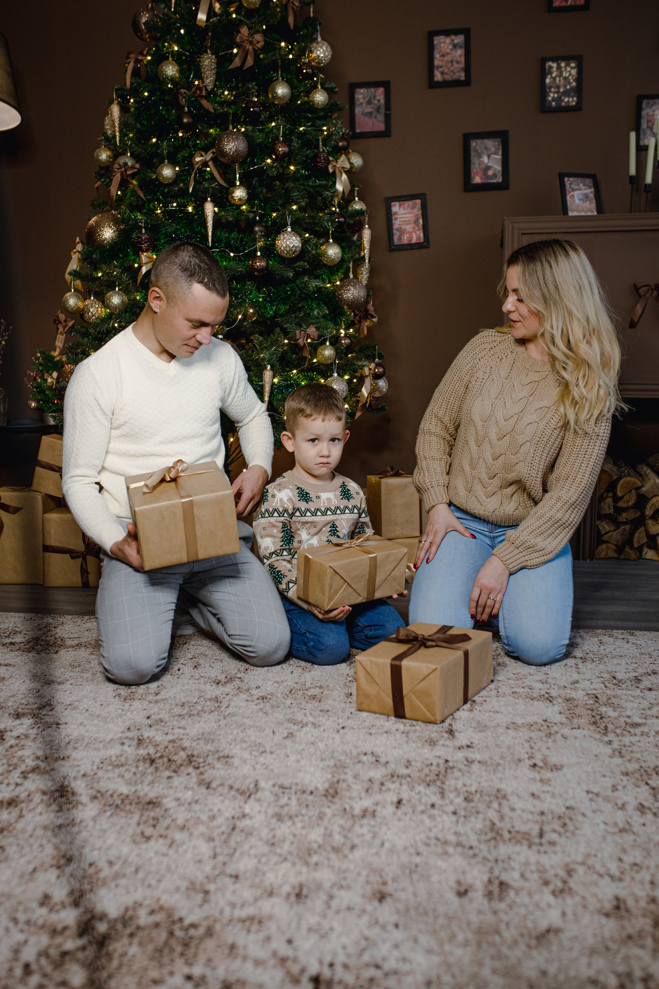 Familia Amari. Fotograful evenimentului tău
