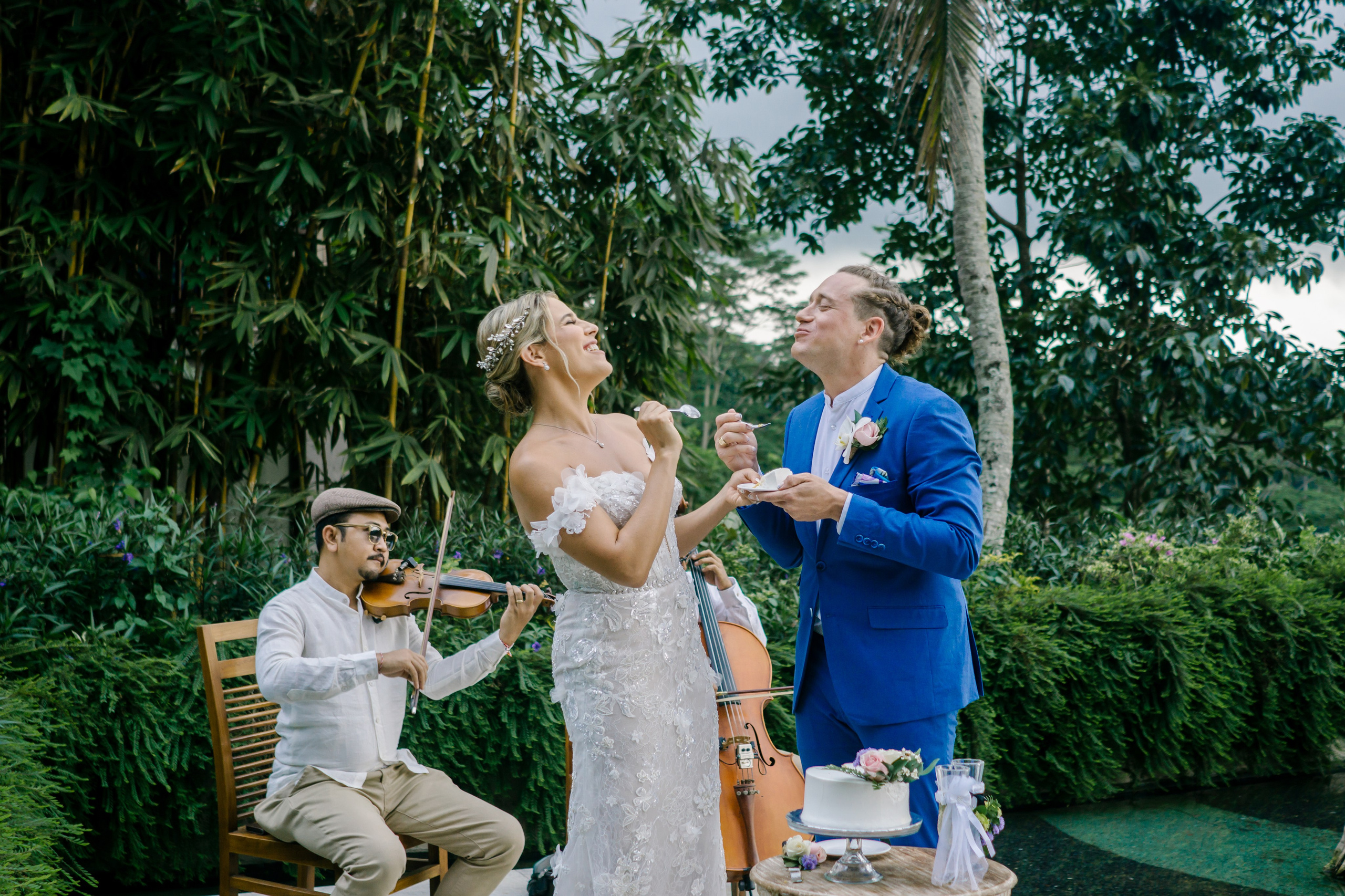 Jamie & Jordan. Female Photographer in Bali