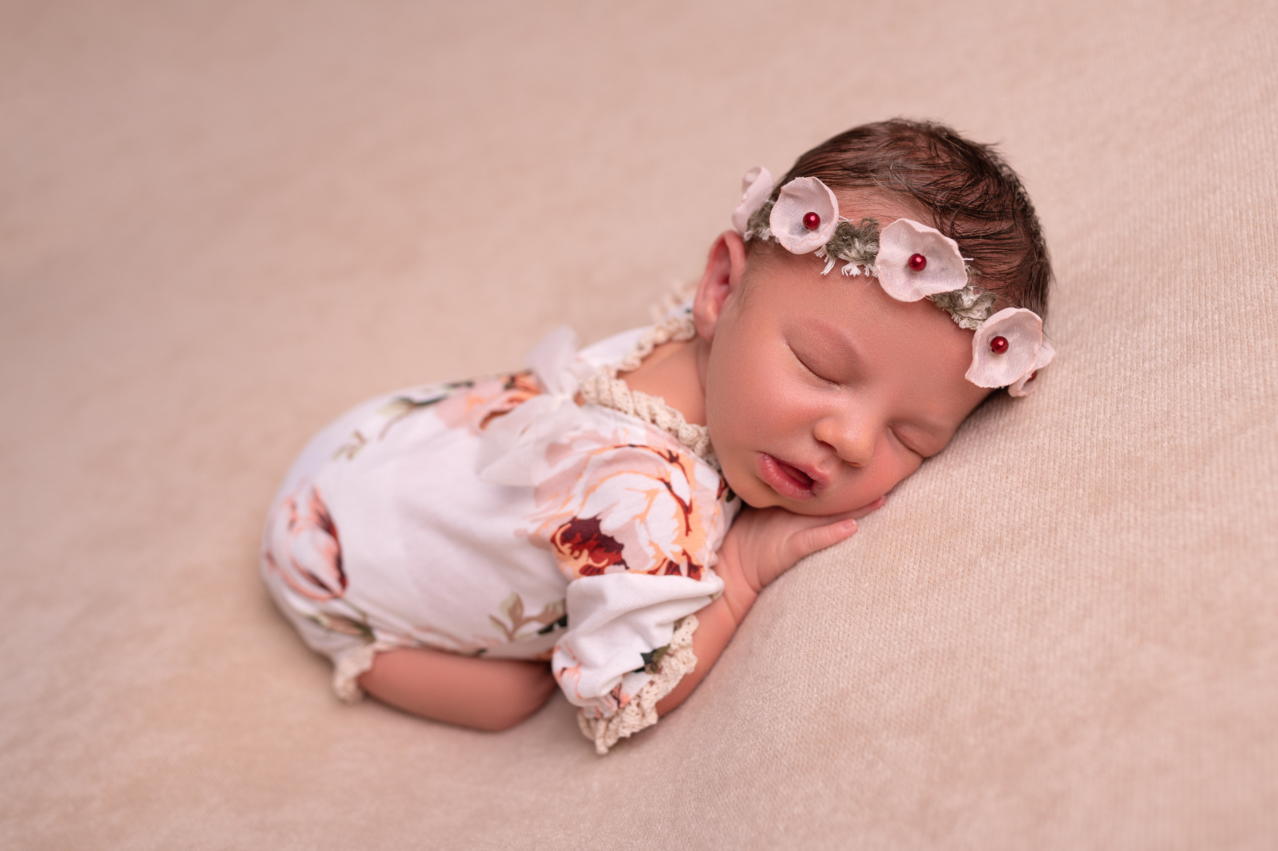 Newborn. Kinder- & Familienfotograf in Gaildorf und Umgebung Valentina Vogel