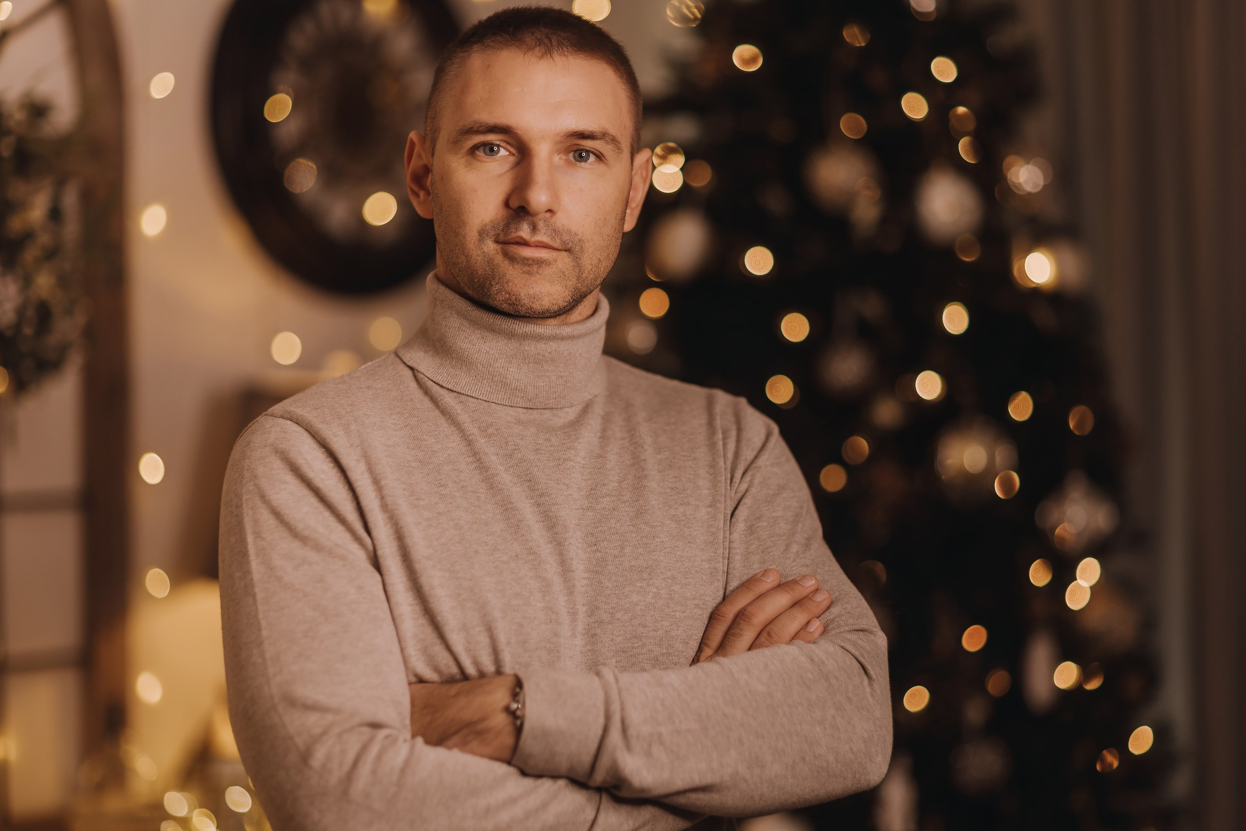 25.11.2023 Christmas Photoshoot. Wedding family event photographer in Chicago Nick Yushevich