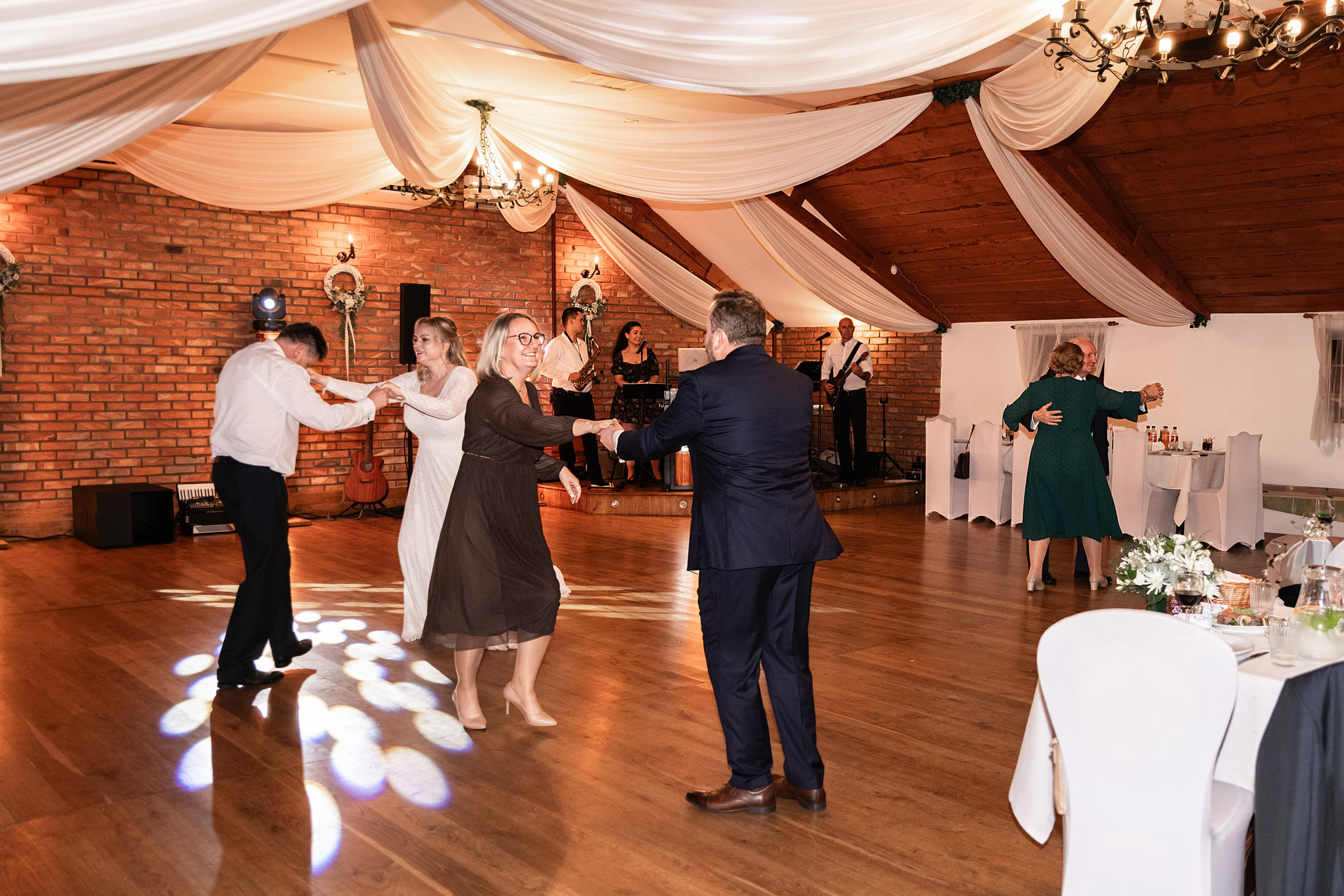 Karolina & Jarek. VideofotKA.pl