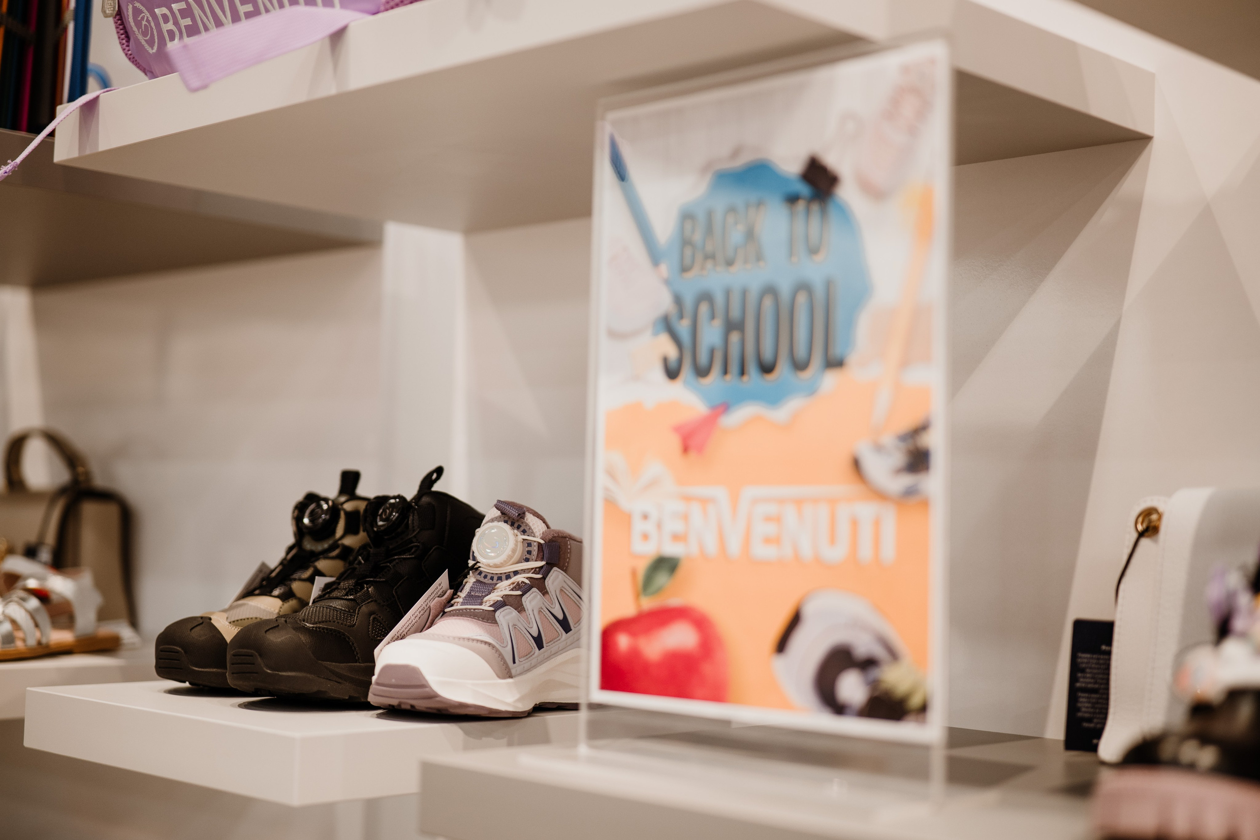 REDESCHIDERE BENVENUTI DEVA. Freesh Media Products